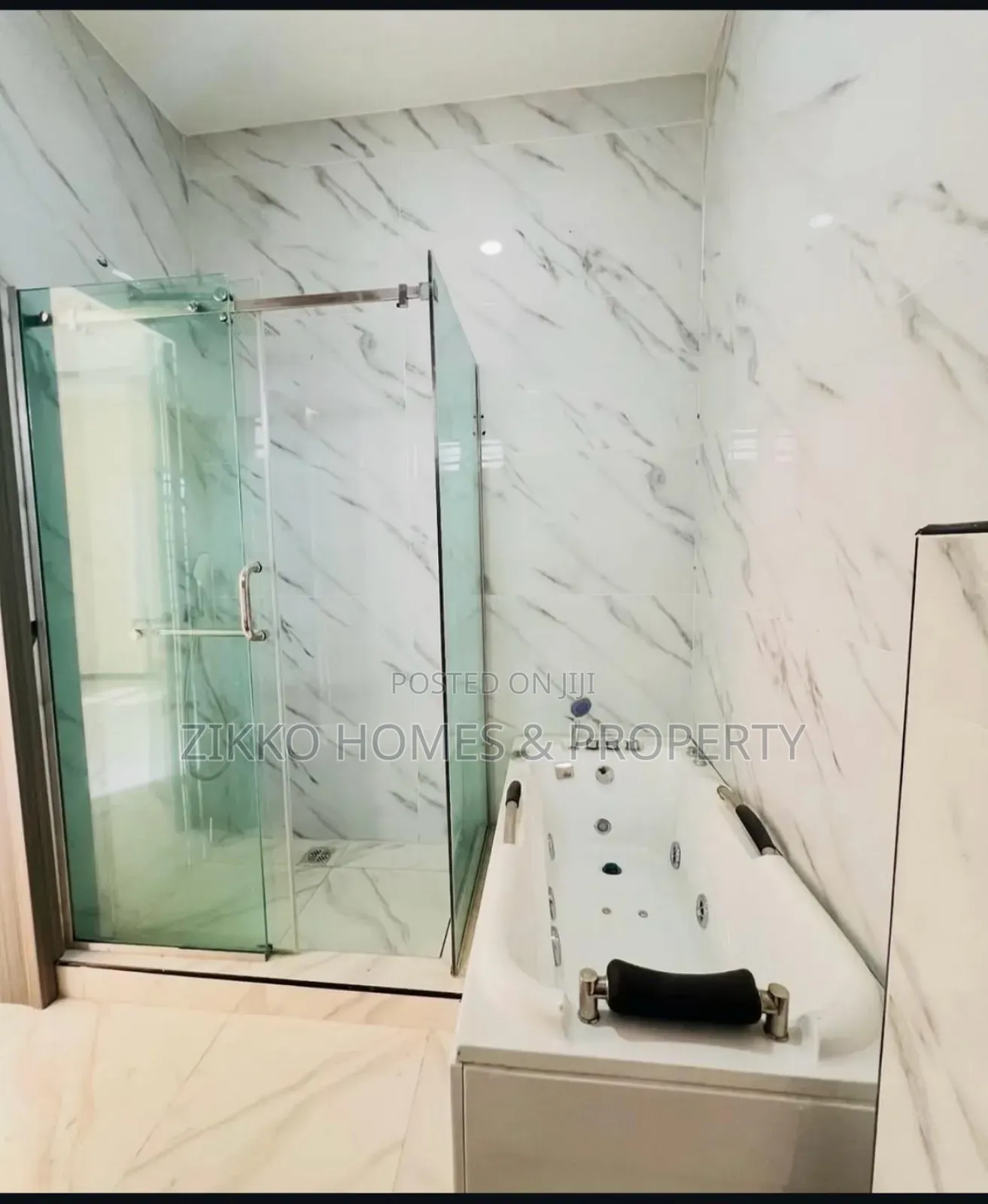 4bdrm Duplex in Lekki for sale in Lekki