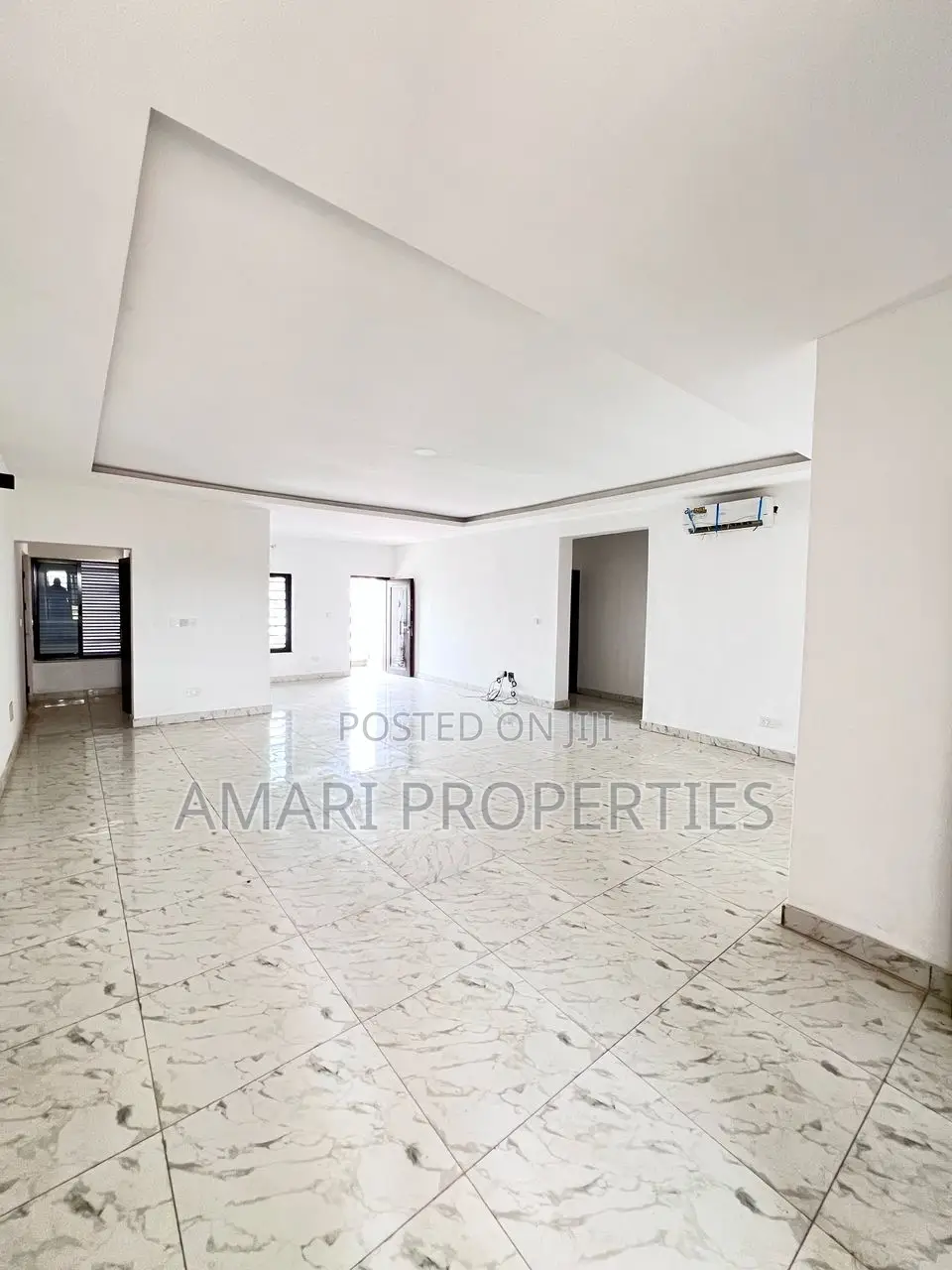 3bdrm Block of Flats in Ajah Lekki for rent in Ajah