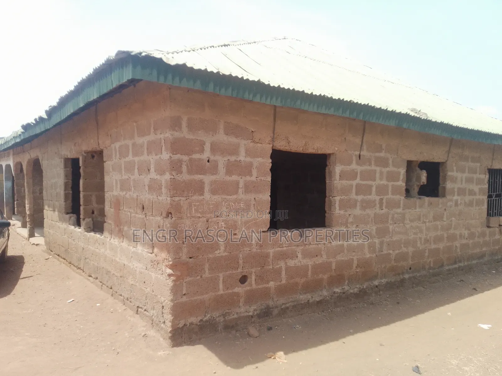 For Sale Twin 3 Bedroom Uncompleted in Ilorin South