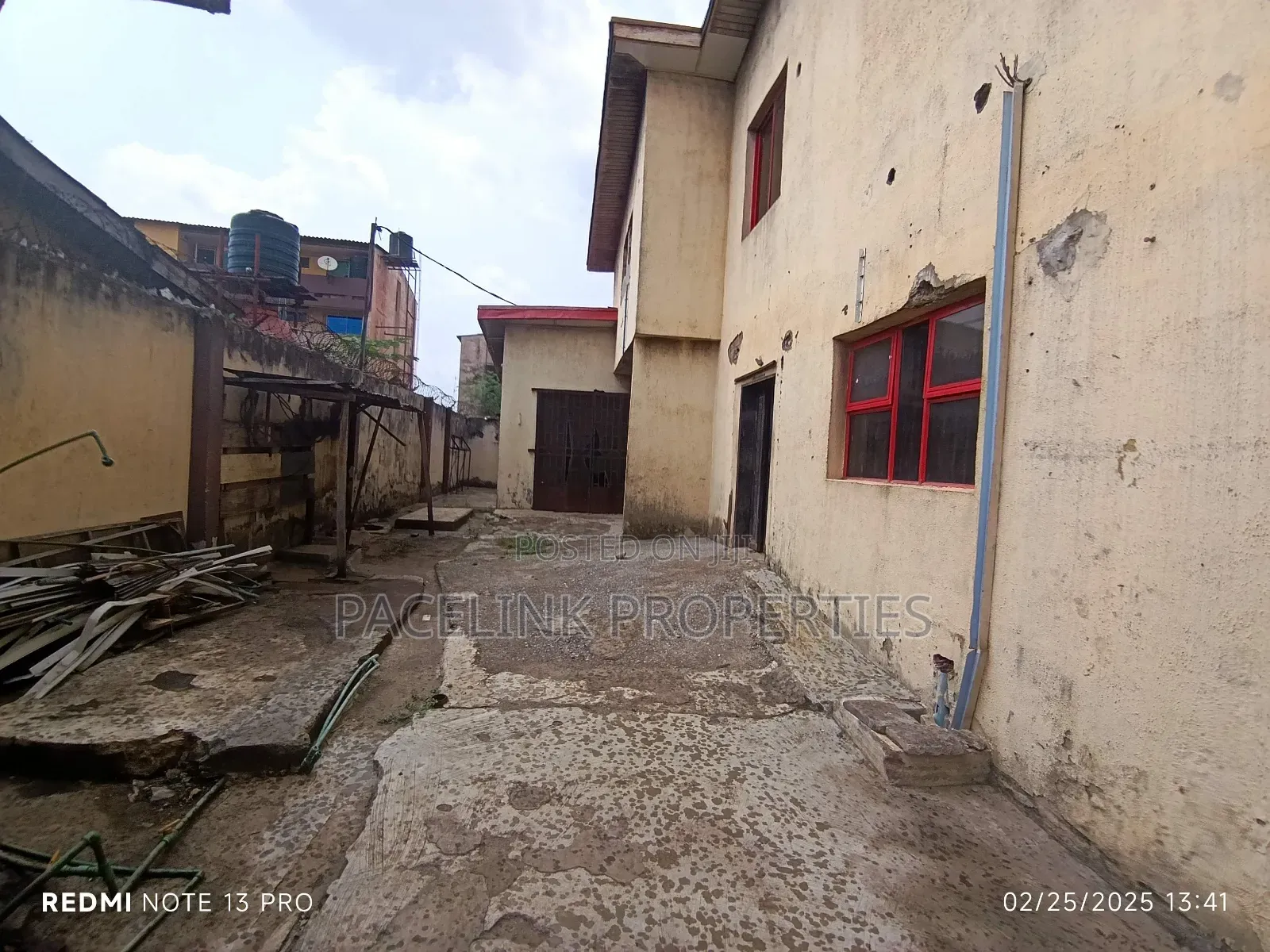 Commercial Property Along the Main Road Good for All in Egbeda