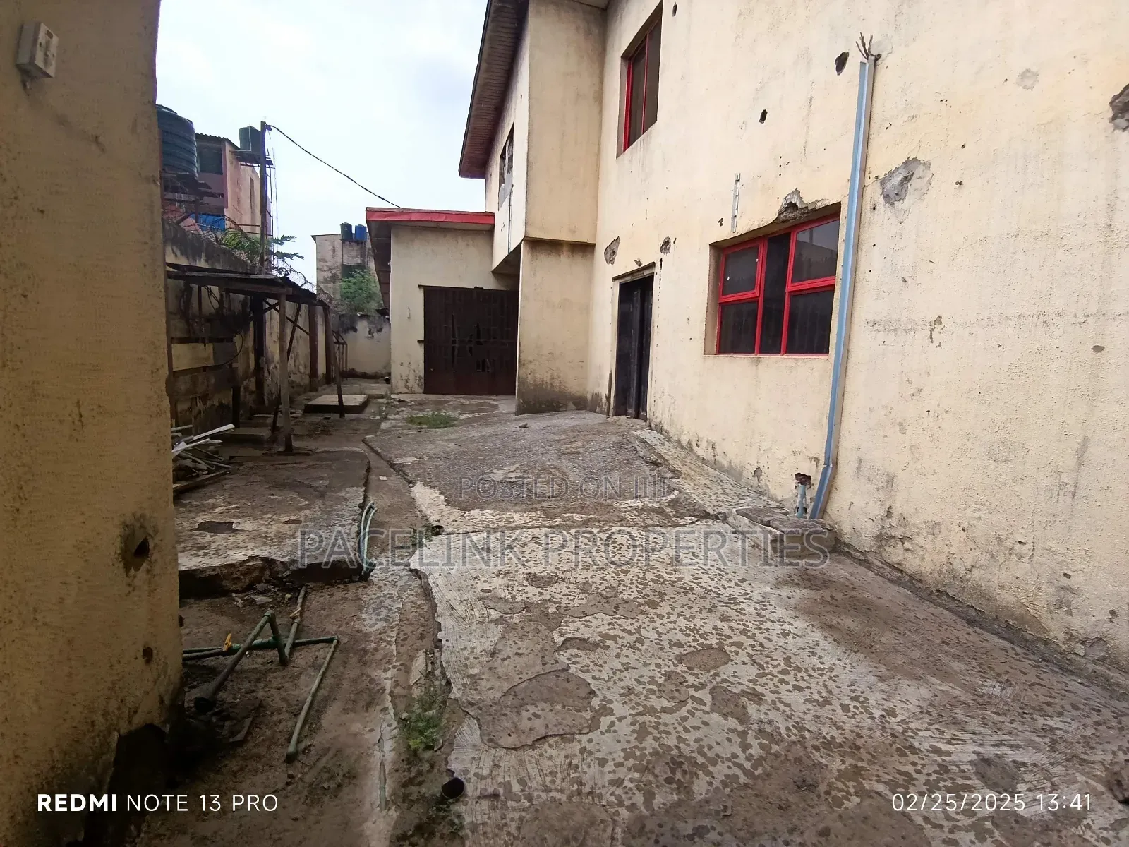 Commercial Property Along the Main Road Good for All in Egbeda
