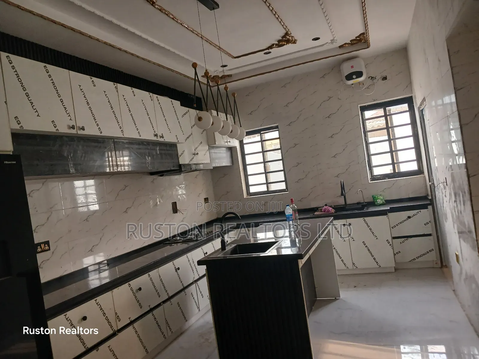 4bdrm Mansion in Ibadan for sale in Ibadan