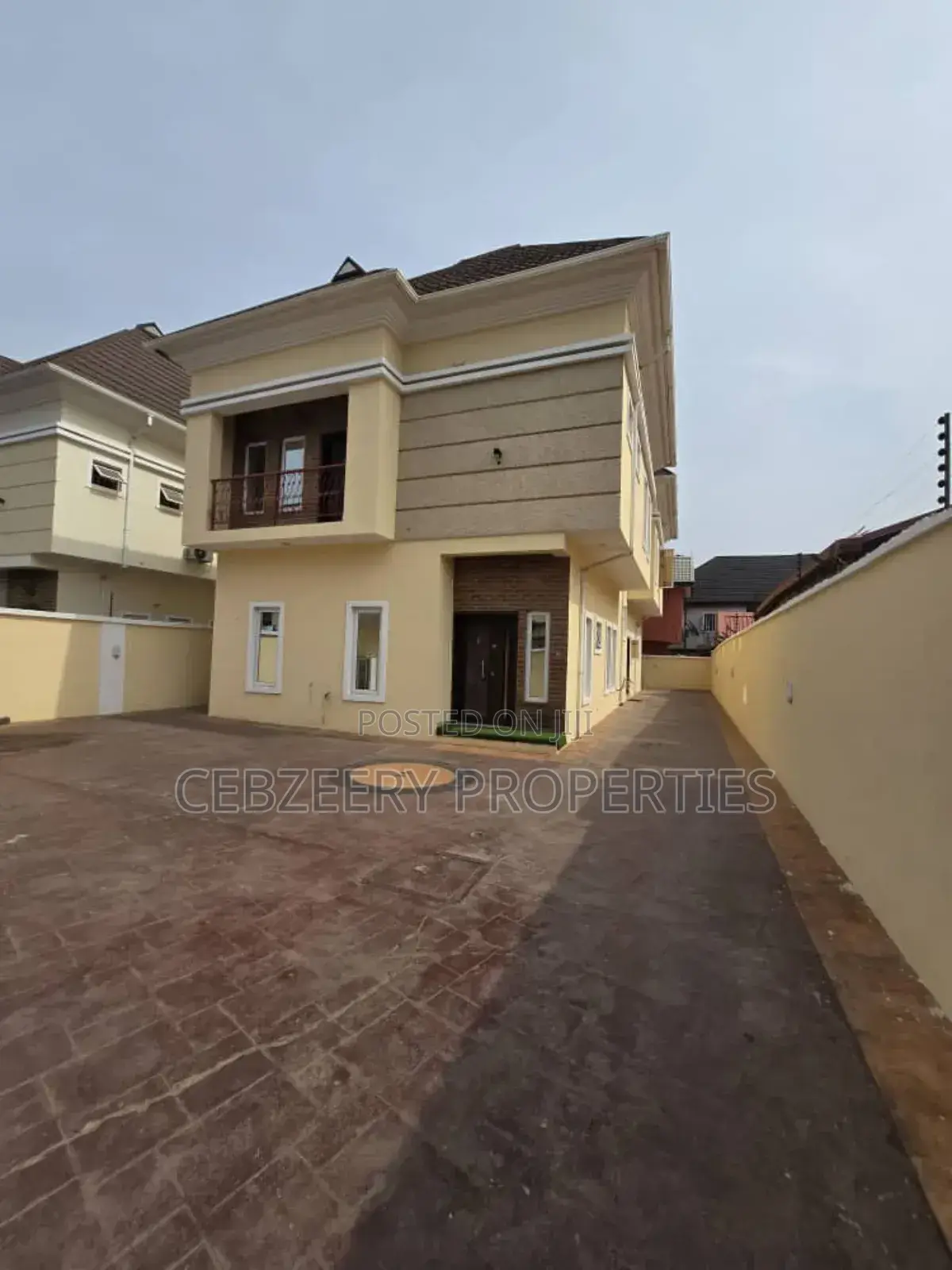 4bdrm Duplex in Omole Phase 2 for rent in Omole Phase 2