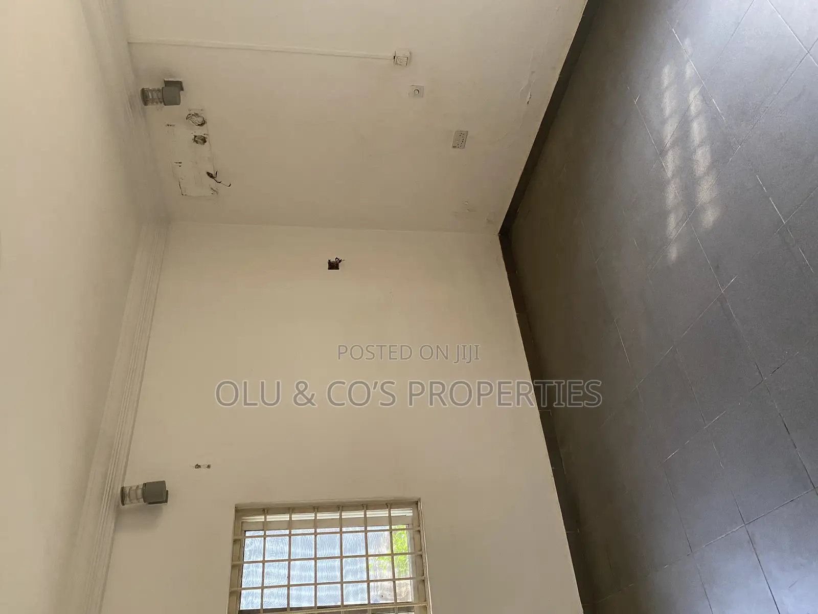 3bdrm Bungalow in Von Garden City, Lugbe District for rent in Lugbe District