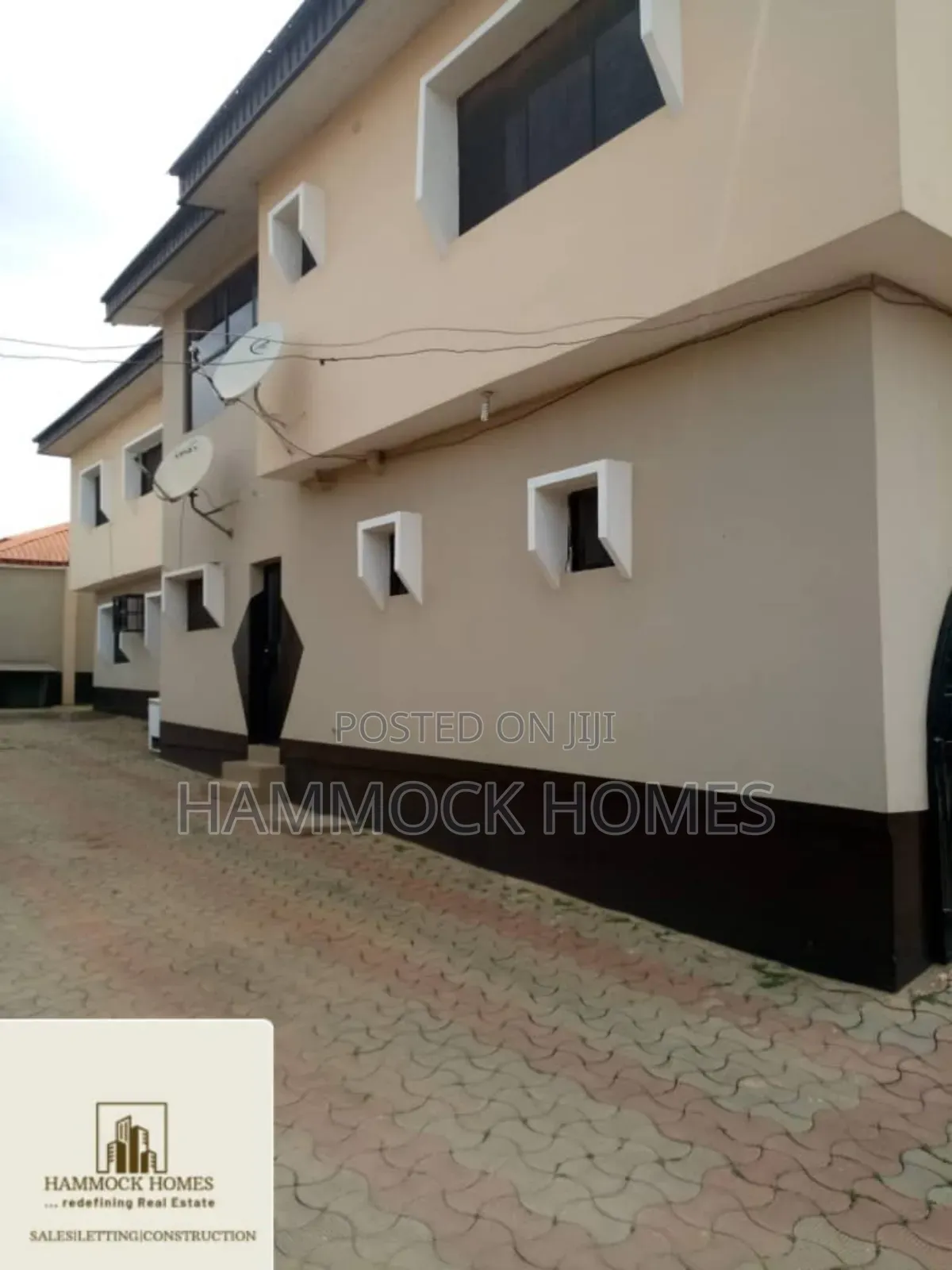 7bdrm Duplex in Alegongo, Akobo for sale in Akobo