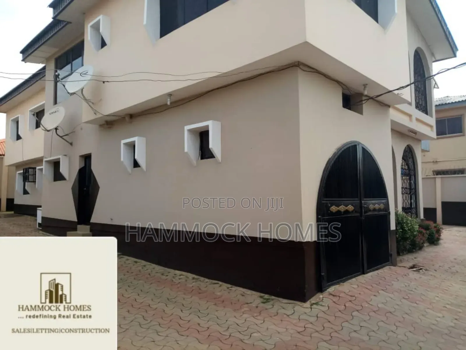 7bdrm Duplex in Alegongo, Akobo for sale in Akobo