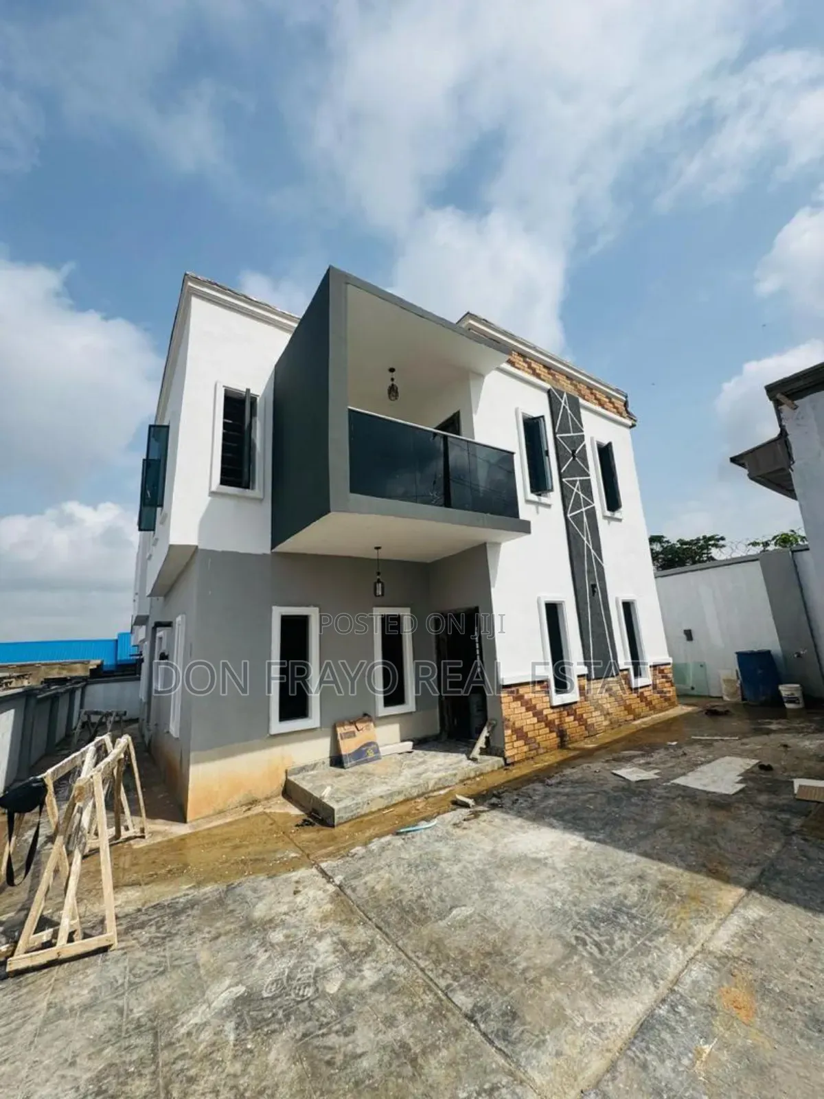 4bdrm Duplex in Kolapo Ishola Gra, Akobo for sale in Akobo
