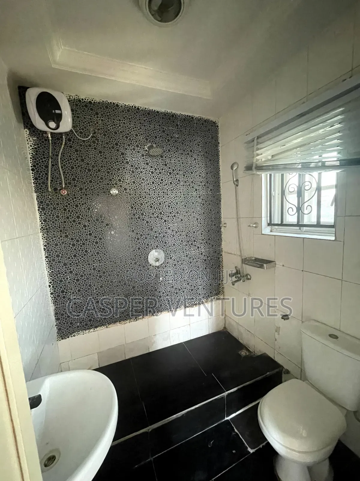 Studio Apartment in Oyinadu, Igbo-efon for rent in Igbo-efon