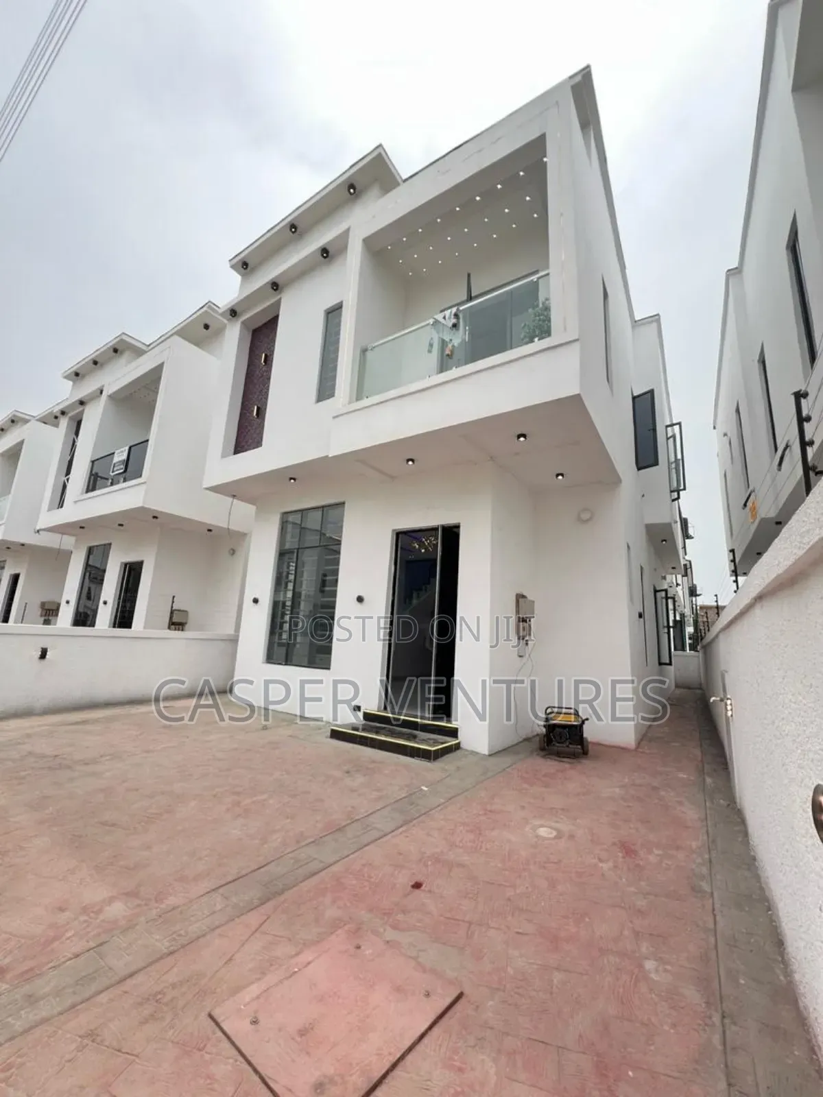 4bdrm Duplex in Greenville Sangotedo for sale in Sangotedo