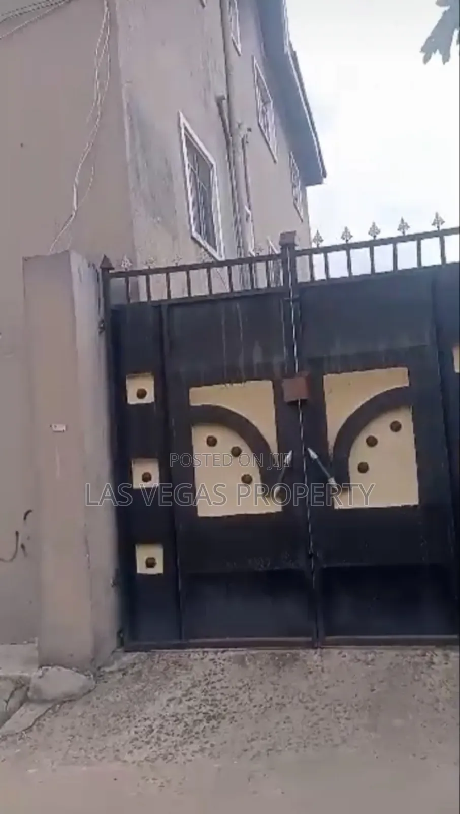 3bdrm Block of Flats in Owerri for sale in Owerri