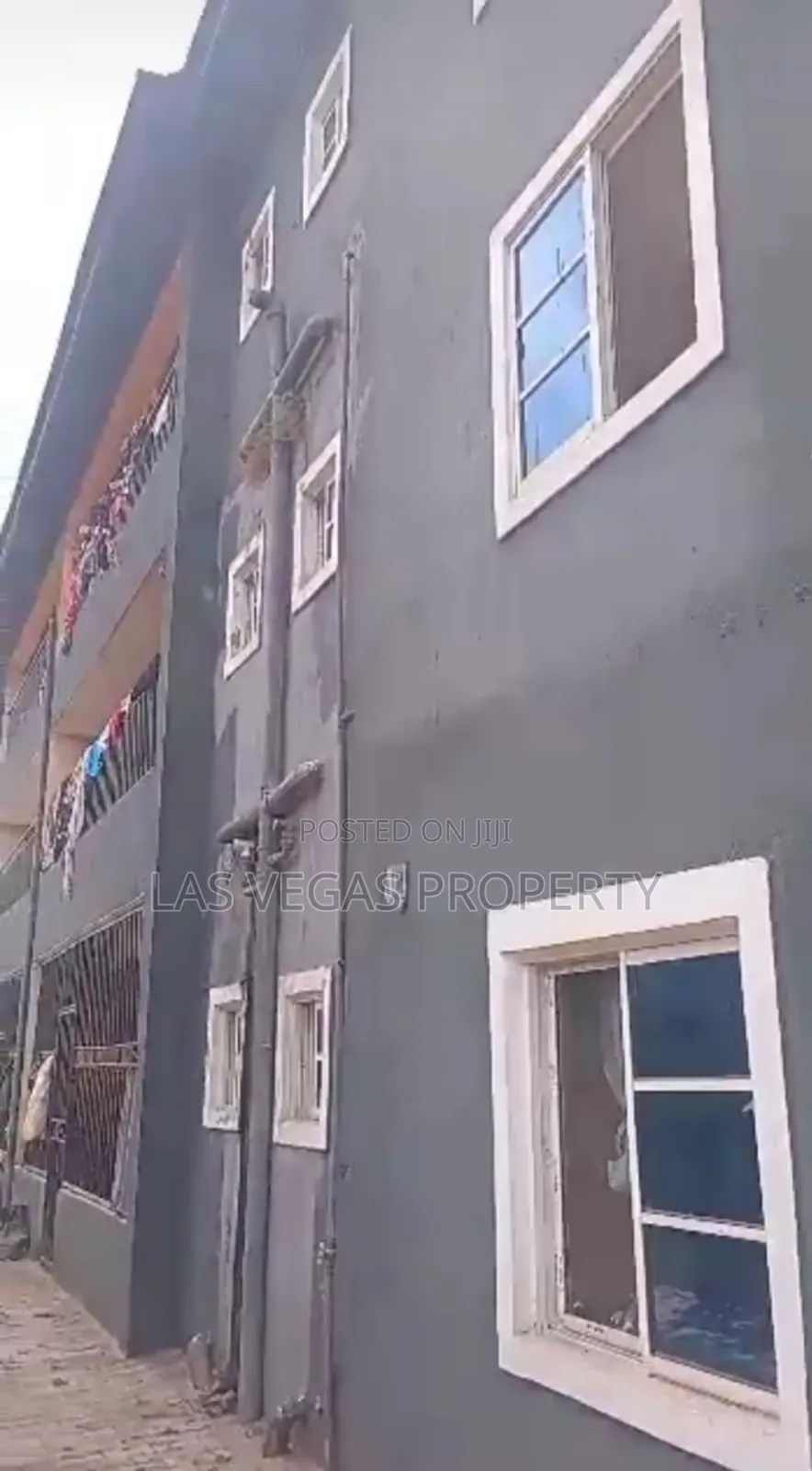 3bdrm Block of Flats in Owerri for sale in Owerri