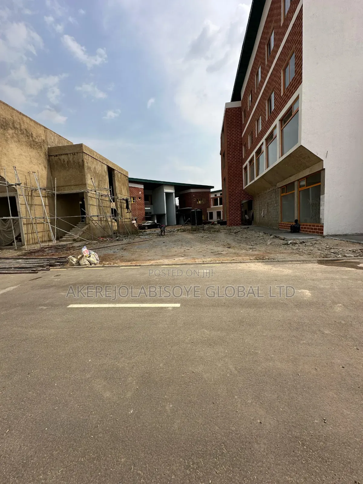 Shops Available At Kafe District Lifecamp in Life Camp