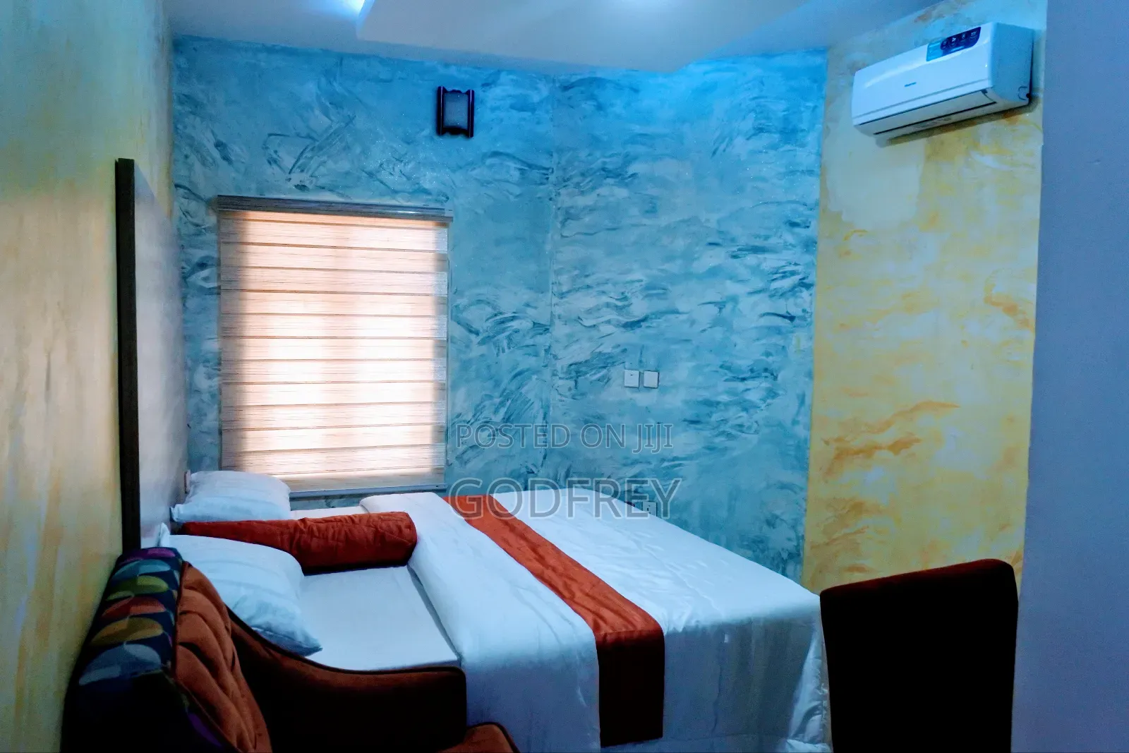 Single Room Hotel in Abijo