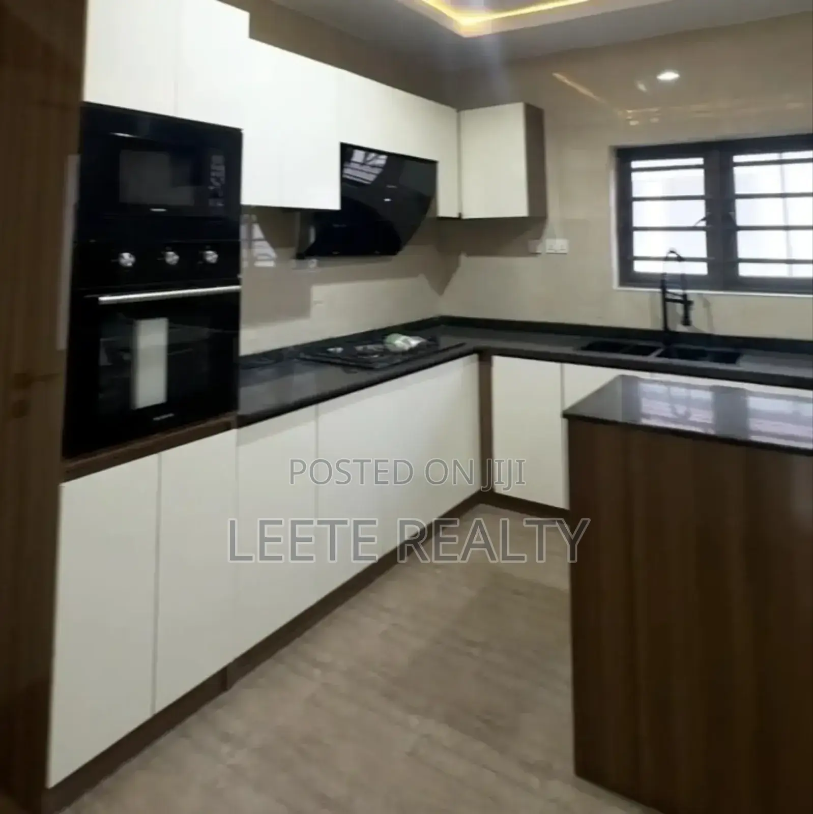 5 Bed-Room Detached Duplex With 2 Room Bq in Idu