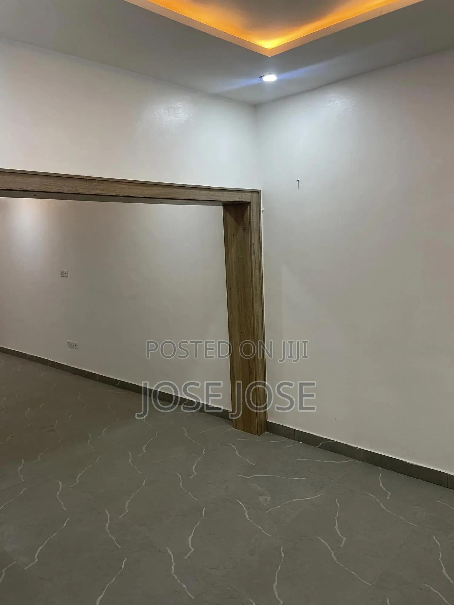 Furnished 3bdrm Block of Flats in Ask, Idu Industrial for rent in Idu Industrial