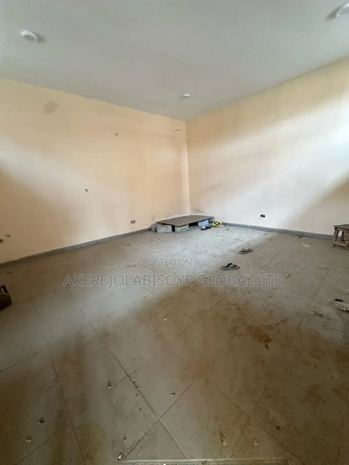 Double Cold Room Shop(66sqm) in Life Camp