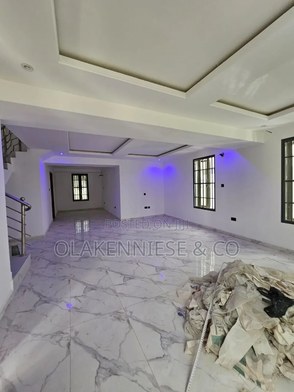 4bdrm Duplex in Ikeja Adeniyi Jones for sale in Adeniyi Jones