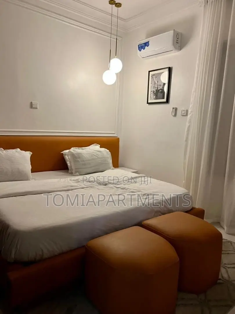 2 Bedroom Shortlet Apartment in Lekki Phase 1 in Lekki