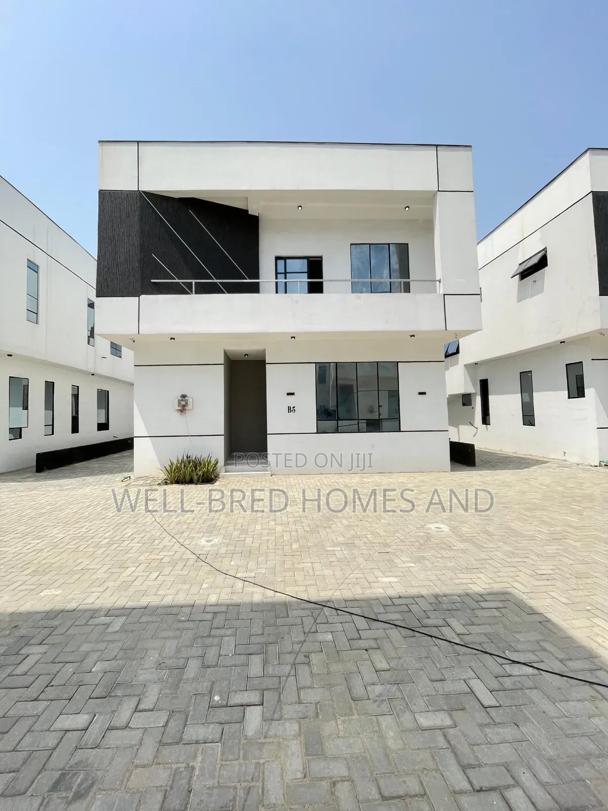 4bdrm Duplex in Orchid Lekki Lagos for sale in Lekki