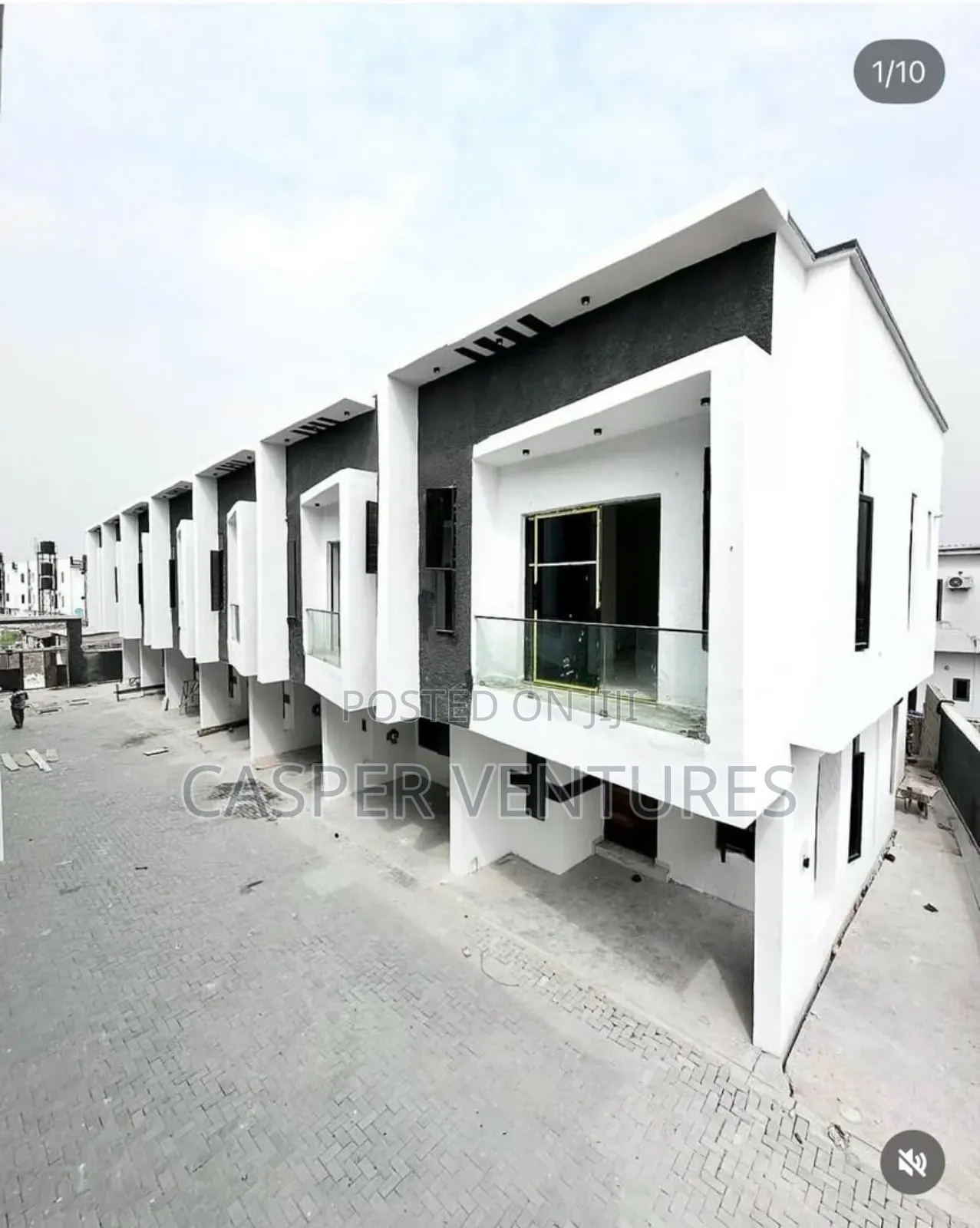 4bdrm Duplex in Gra, Ikota for sale in Ikota