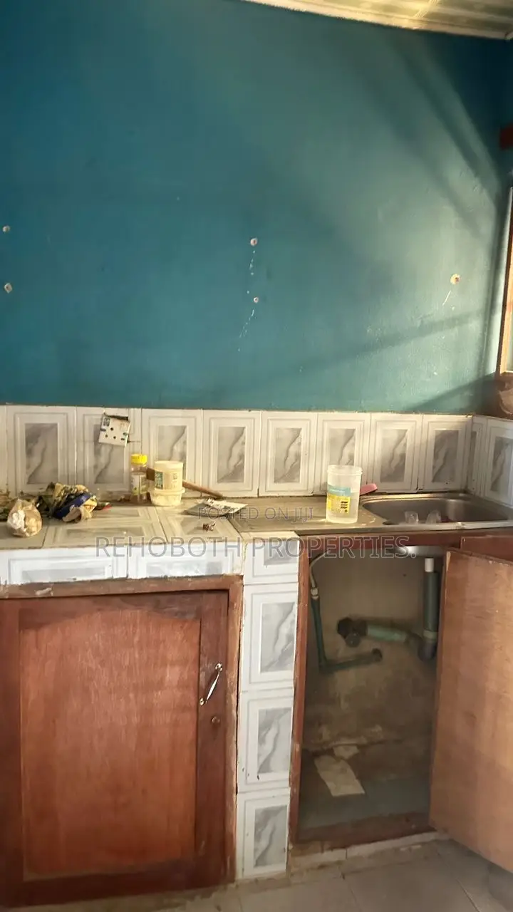 20bdrm Block of Flats in Agbowo, Ibadan for sale in Ibadan