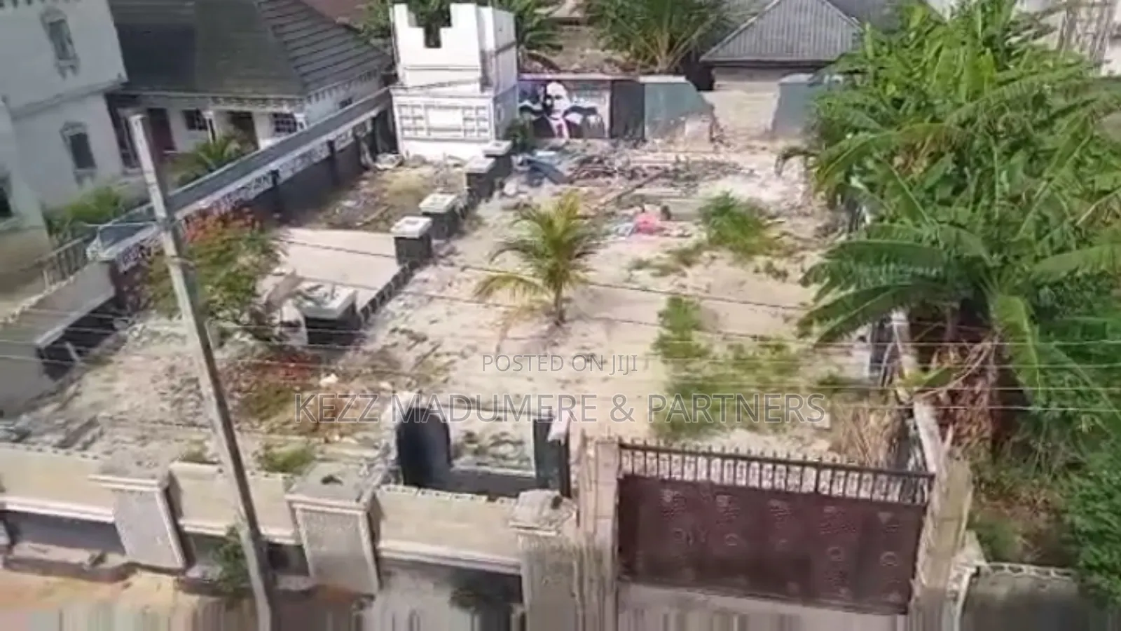 For Sale : 1 Fenced Plot at Mandela Estate , Sars Road R in Port-Harcourt
