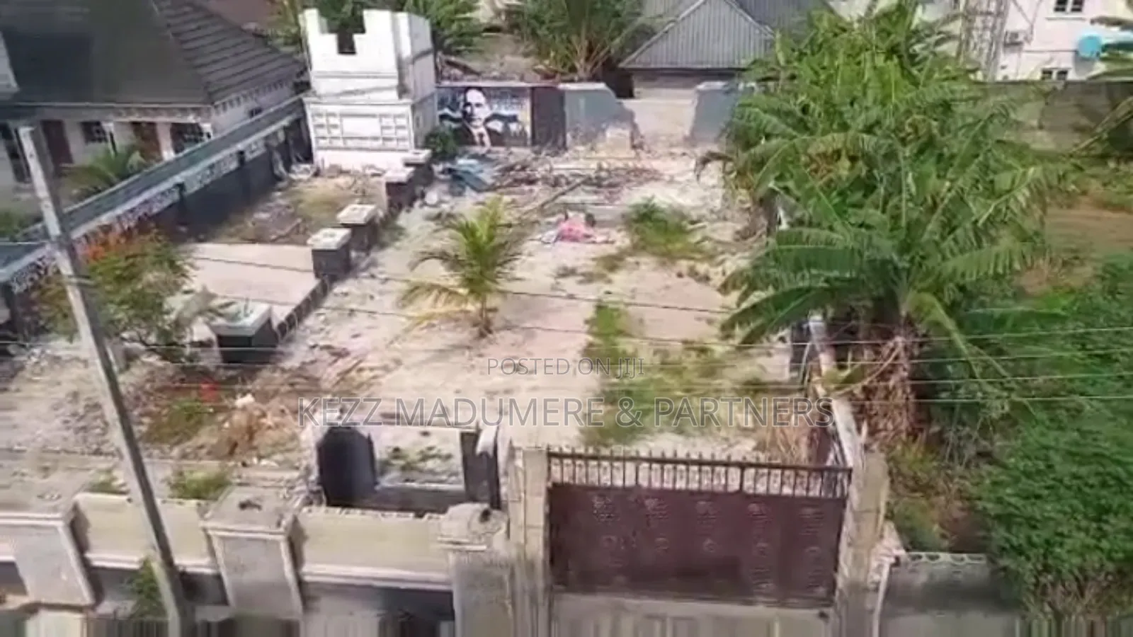 For Sale : 1 Fenced Plot at Mandela Estate , Sars Road R in Port-Harcourt