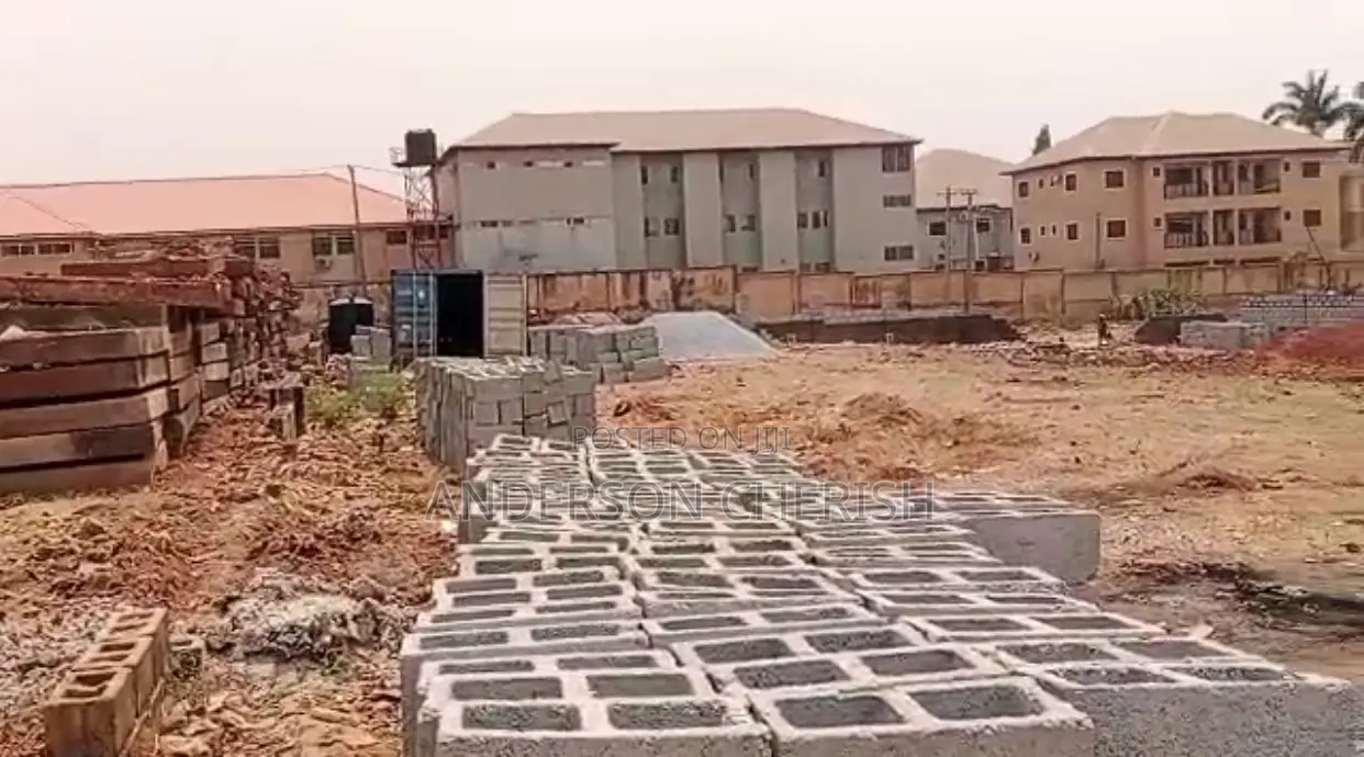 2bdrm Block of Flats in By Area One, Durumi for sale in Durumi