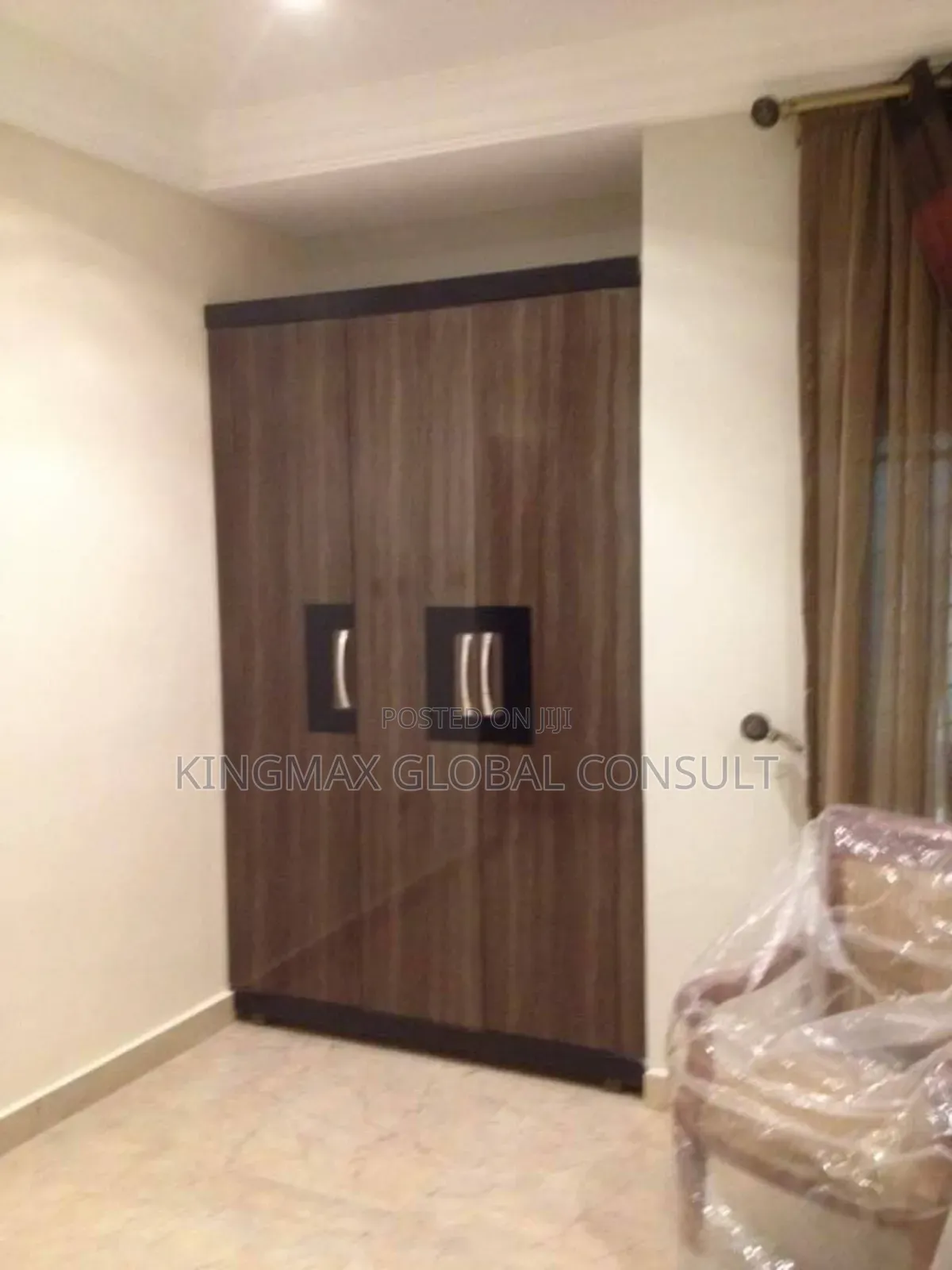 20bdrm Apartment in Karmo for sale in Karmo