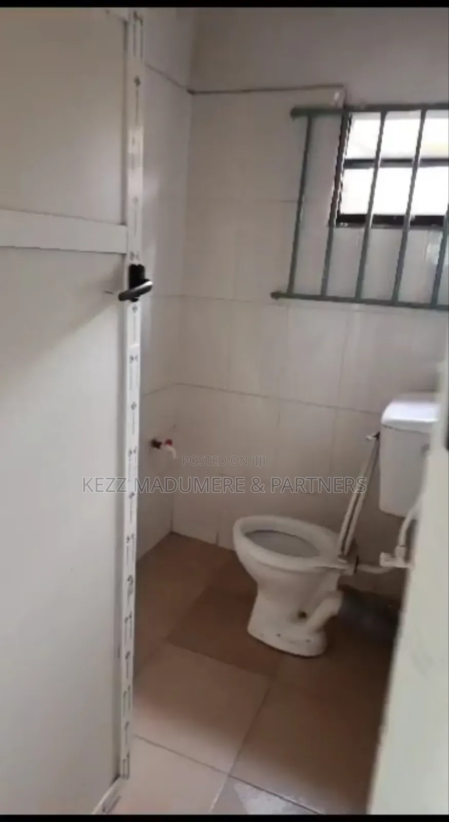 1bdrm Block of Flats in Rumuodomaya , Port for rent in Port-Harcourt