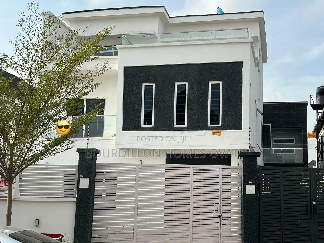 4bdrm Duplex in Chevron for sale in Chevron
