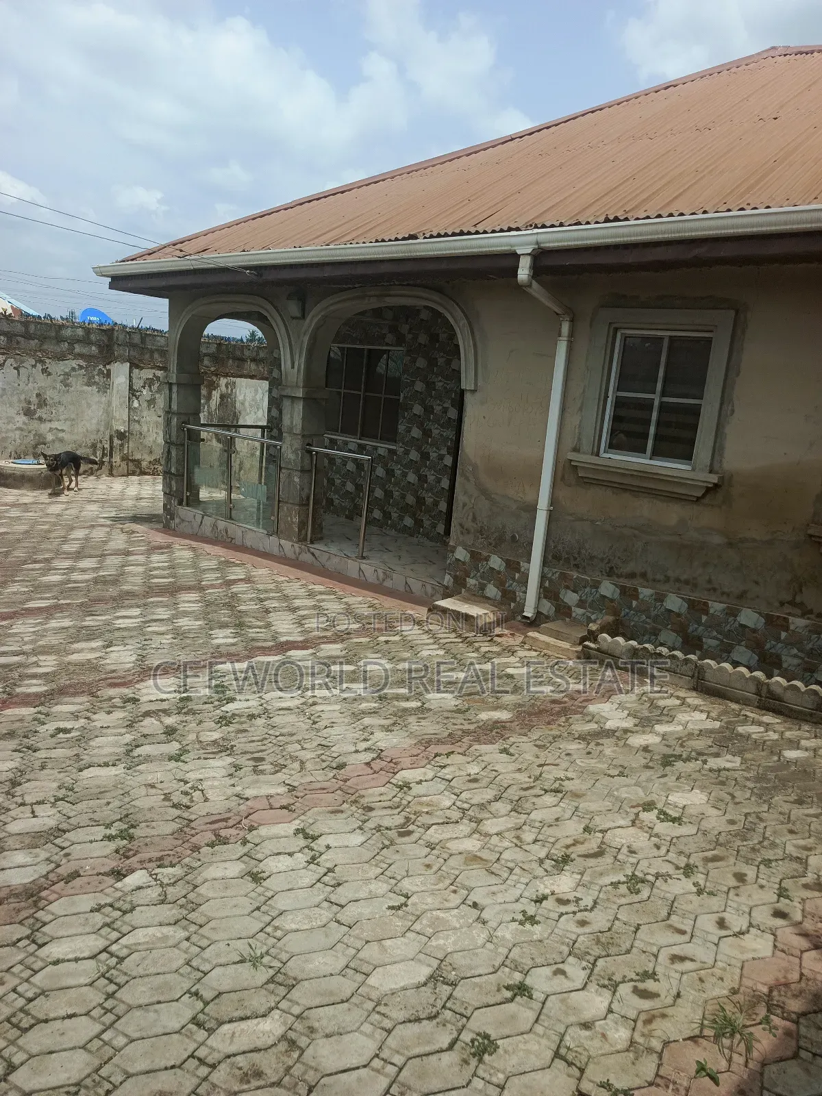 3bdrm Bungalow in Lane 2 Goshen Land, Ibadan Polytechnic/University in Ibadan Polytechnic/University