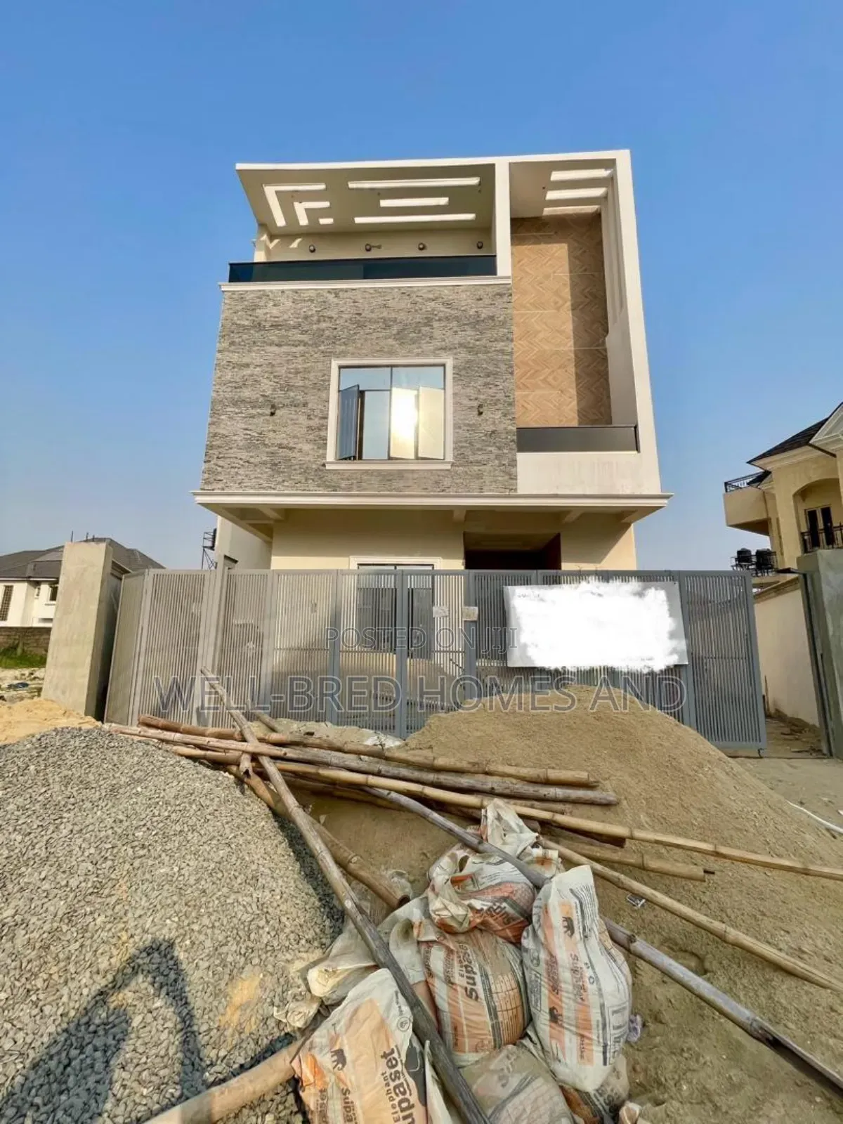 6bdrm Duplex in Lekki Phase 1 Lagos for sale in Lekki