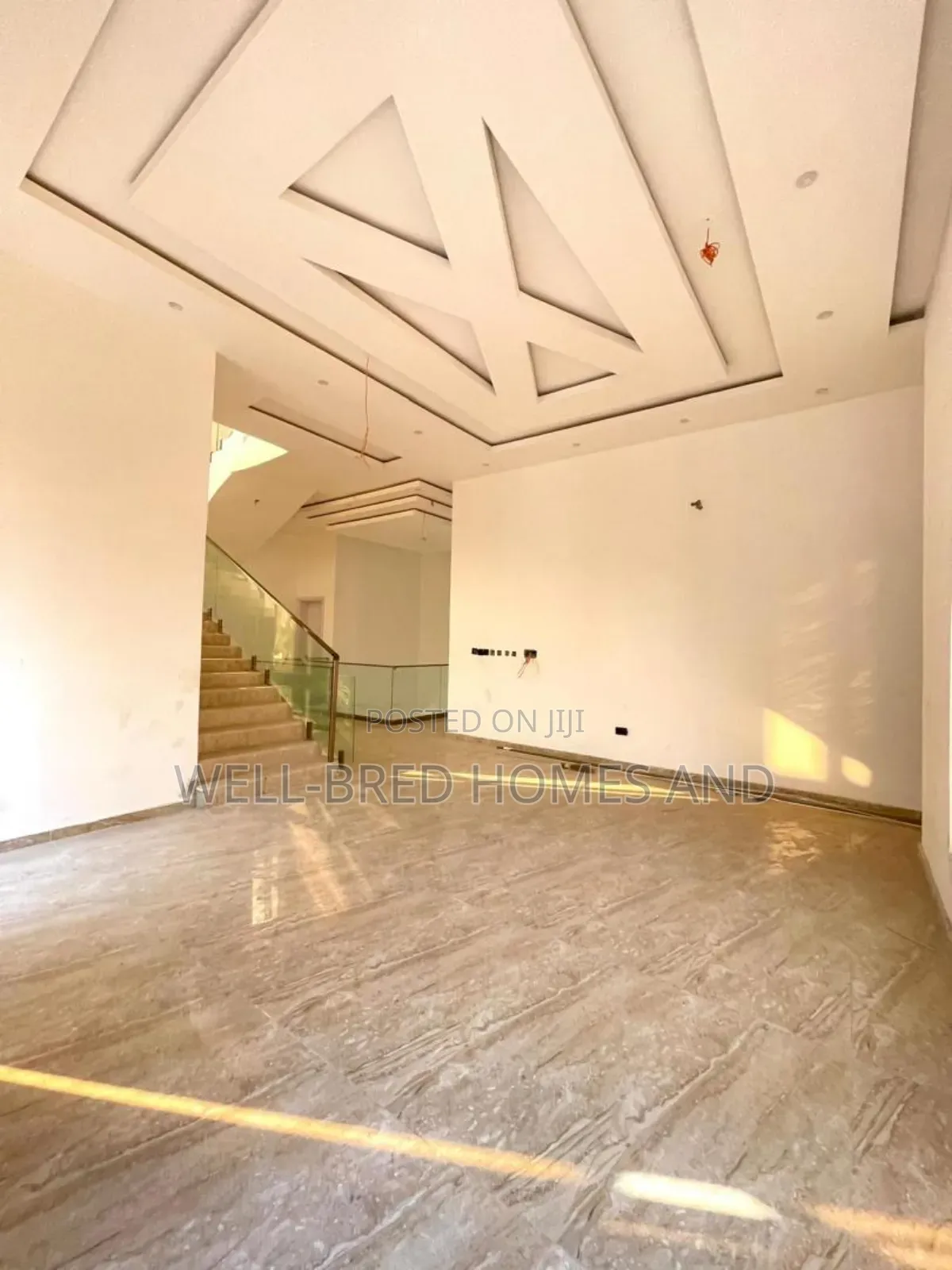6bdrm Duplex in Lekki Phase 1 Lagos for sale in Lekki