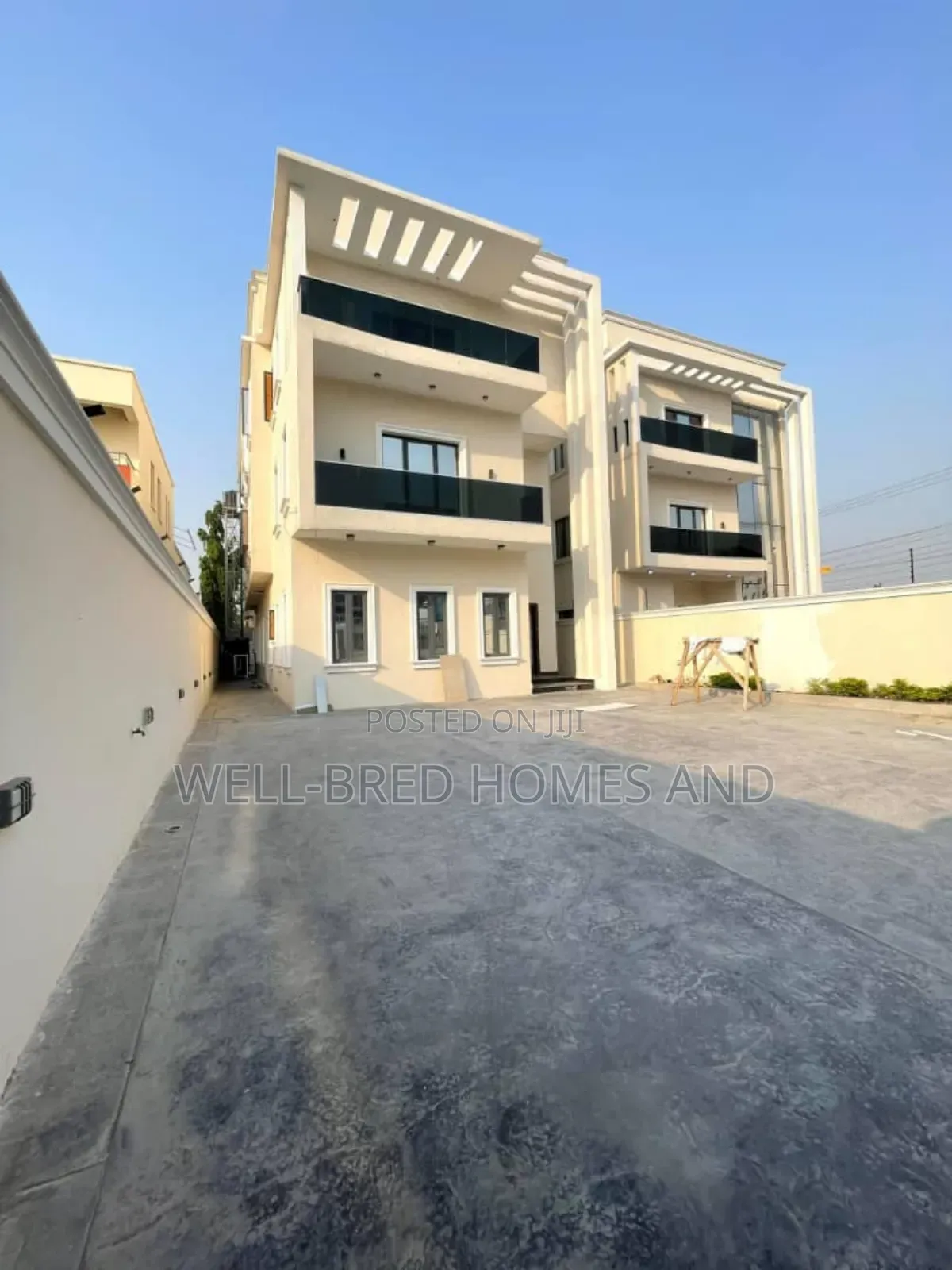 5bdrm Duplex in Lekki Phase 1 Lagos for sale in Lekki Phase 1