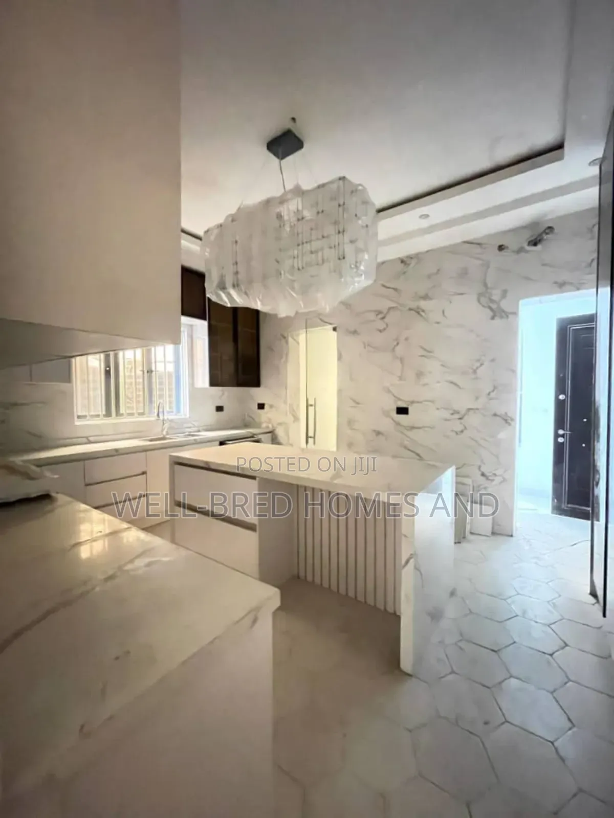 5bdrm Duplex in Lekki Phase 1 Lagos for sale in Lekki Phase 1