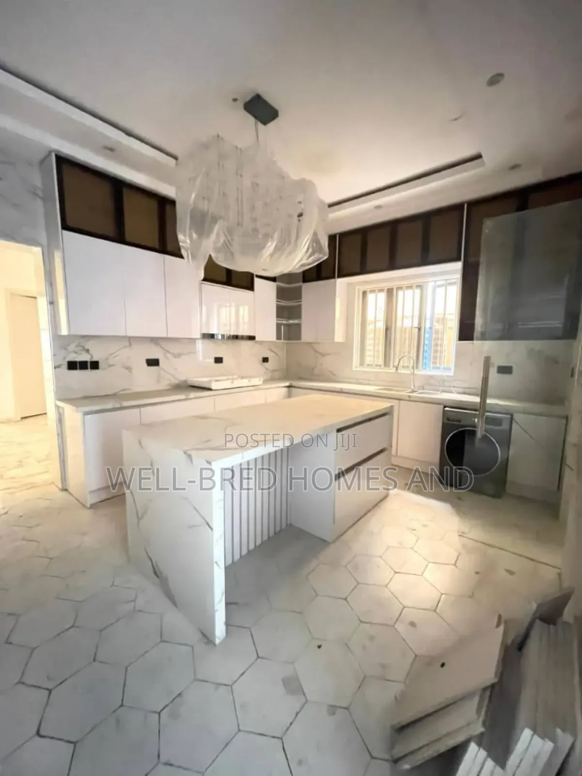 5bdrm Duplex in Lekki Phase 1 Lagos for sale in Lekki Phase 1
