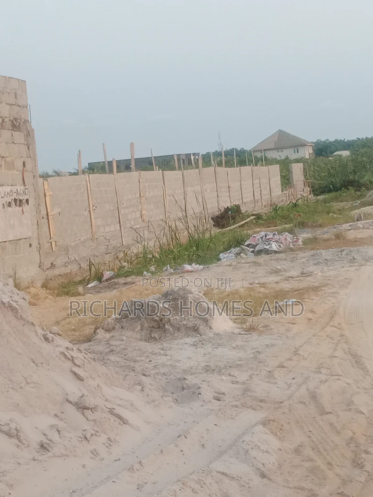 Distress Sale of 6 Plots of Corner Piece Land at Sangotego in Sangotedo