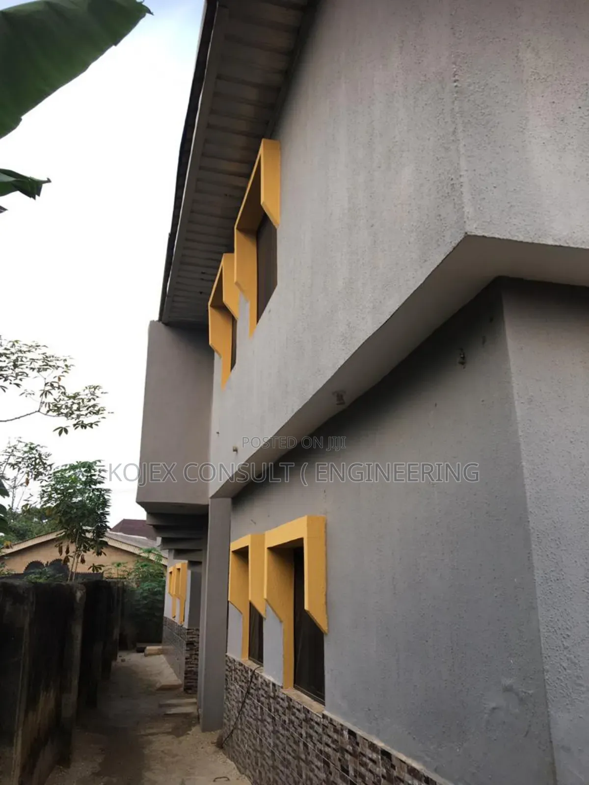 2bdrm Block of Flats in Iyesi, Ilogbo Eremi for sale in Ilogbo Eremi