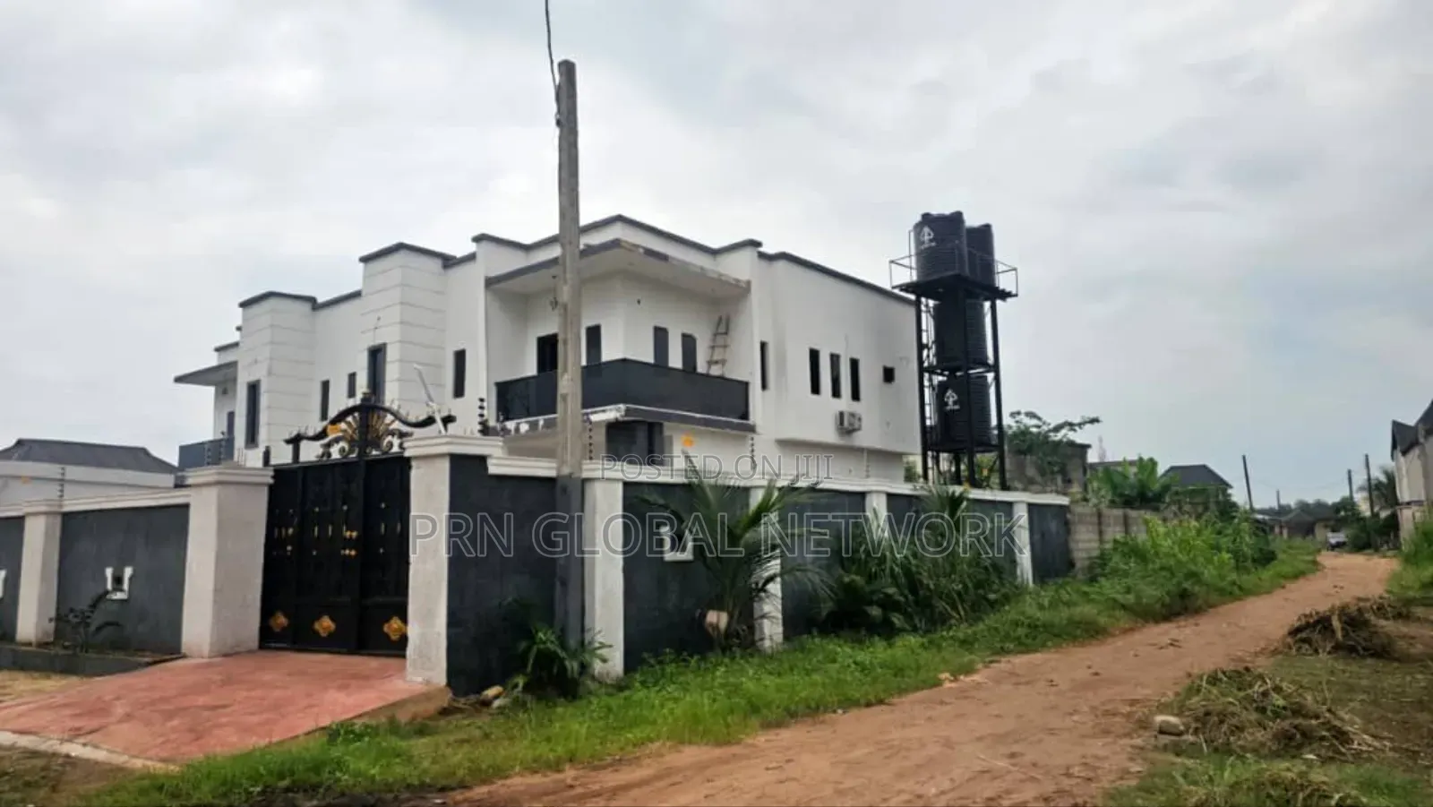 Furnished 4bdrm Duplex in Owerri for sale in Owerri