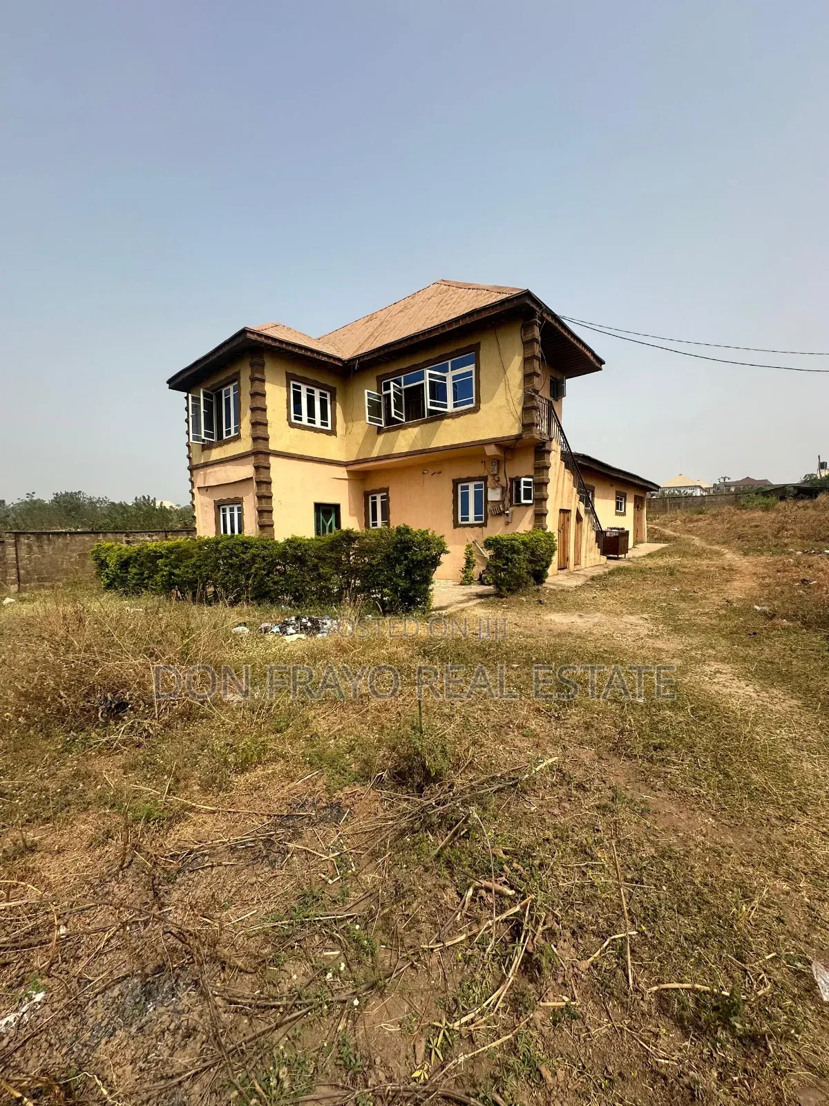 5bdrm Duplex in Toose Estate, Moniya for sale in Moniya