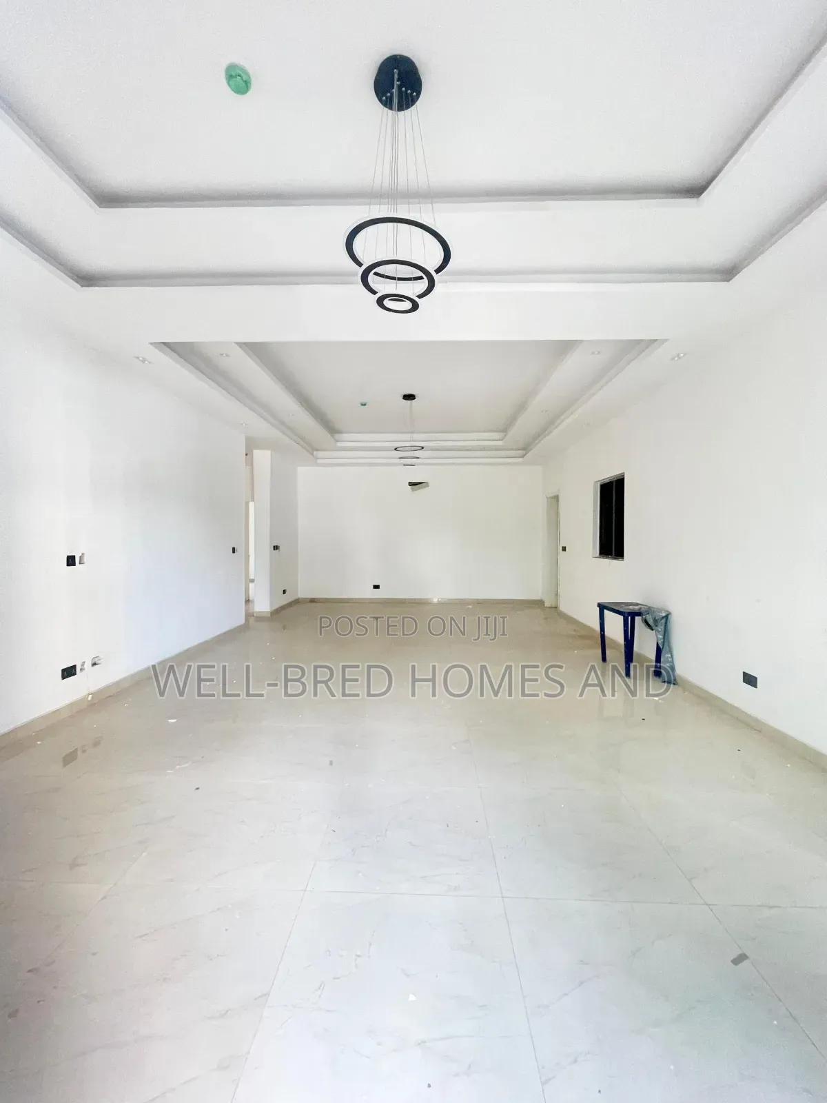 3bdrm Apartment in Victoria Island for sale in Victoria Island