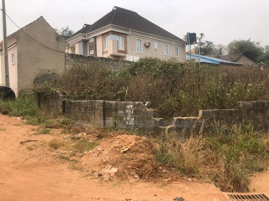 2 Plots of Land in a Secured Environment in Idishin