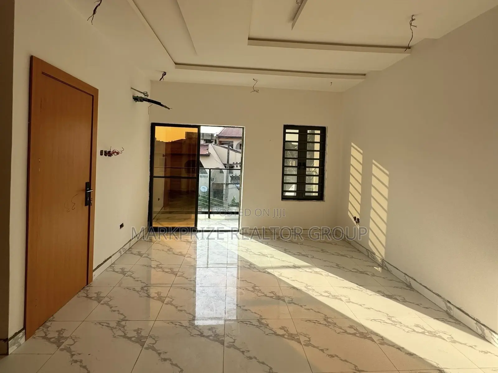 5bdrm Duplex in Adeniyi Jones Ikeja for sale in Adeniyi Jones