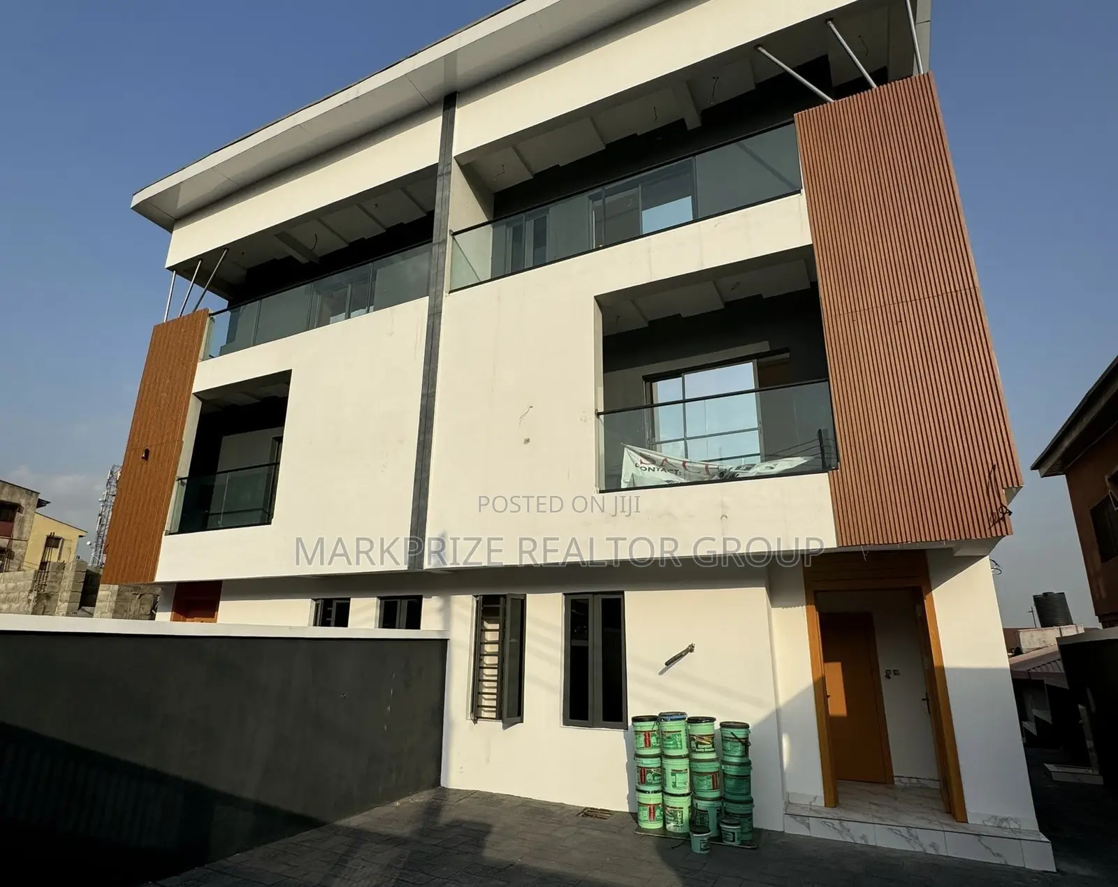 5bdrm Duplex in Adeniyi Jones Ikeja for sale in Adeniyi Jones
