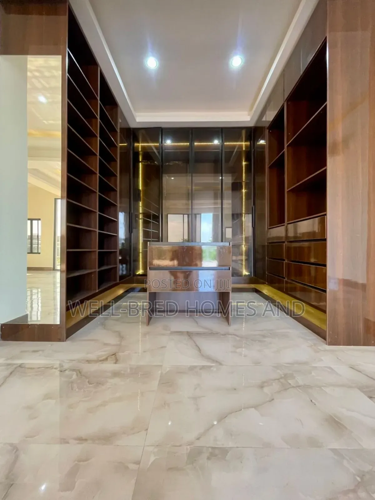 5bdrm Duplex in Ikoyi Lagos for sale in Ikoyi