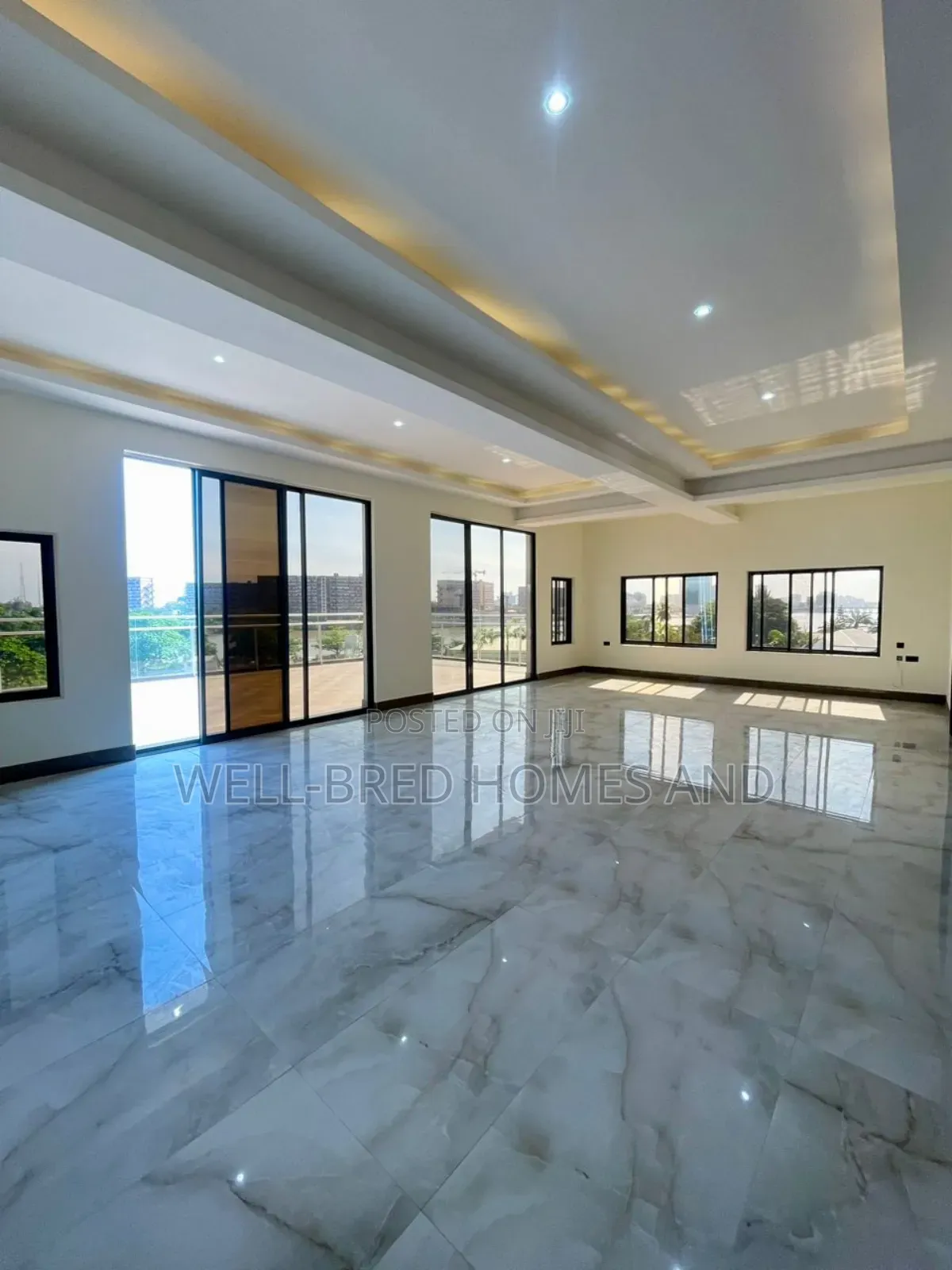 5bdrm Duplex in Ikoyi Lagos for sale in Ikoyi