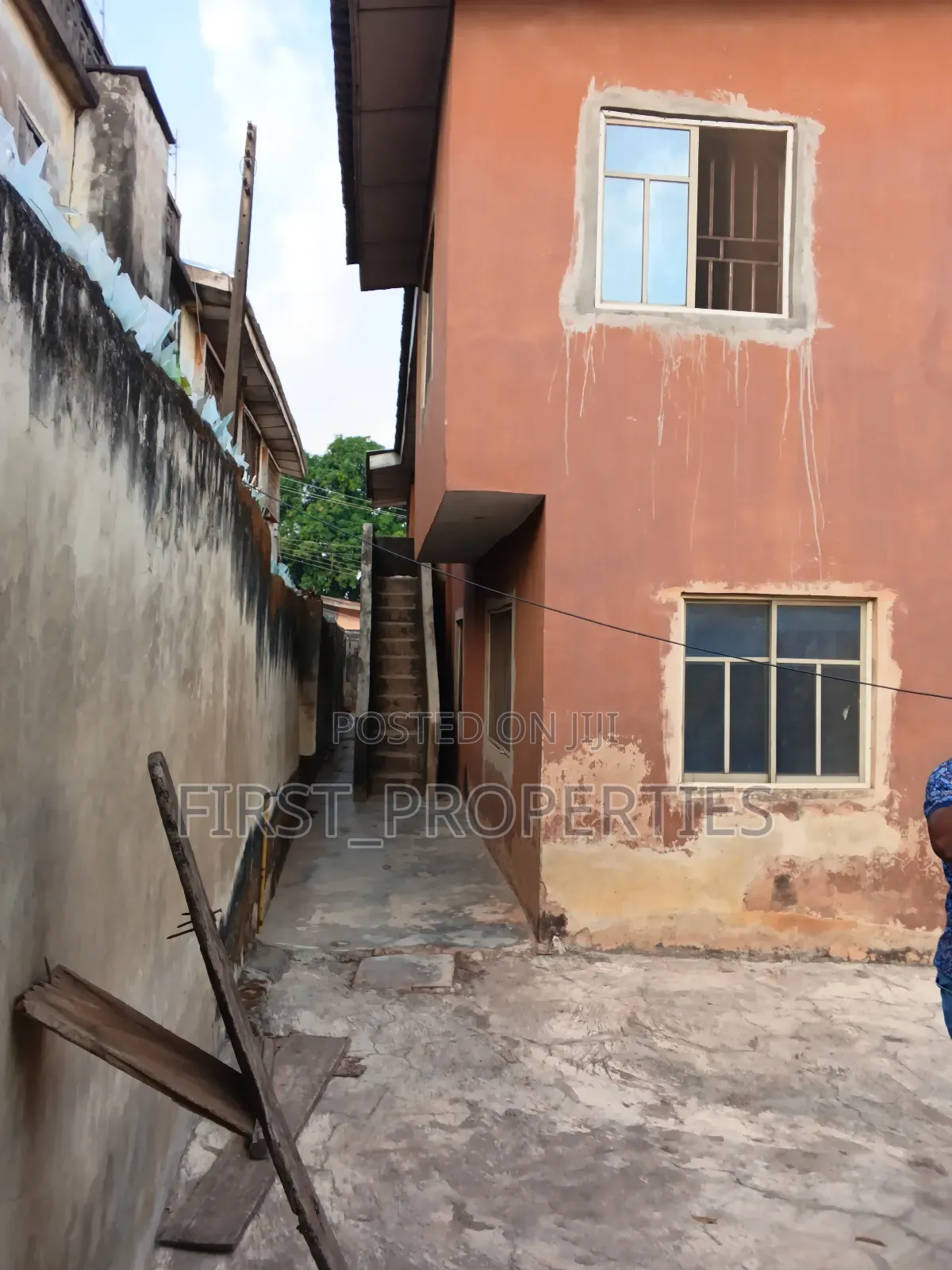 3bdrm Block of Flats in Anfani Estate, Rind Road for sale in Rind Road