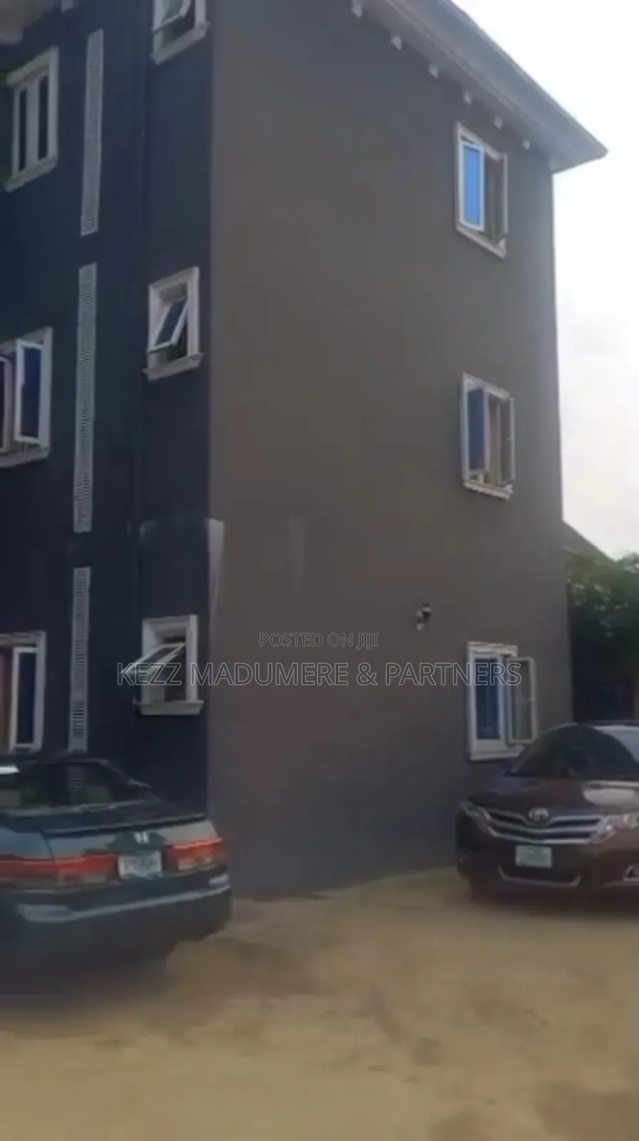 20bdrm Block of Flats in Cedarwood Estate for sale in Port-Harcourt