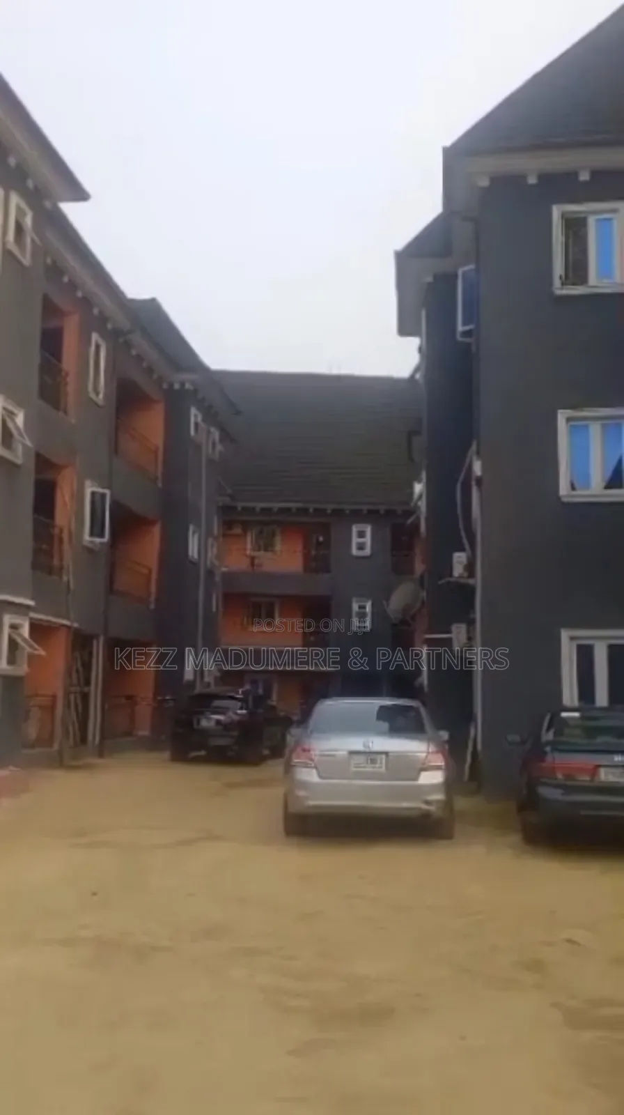 20bdrm Block of Flats in Cedarwood Estate for sale in Port-Harcourt